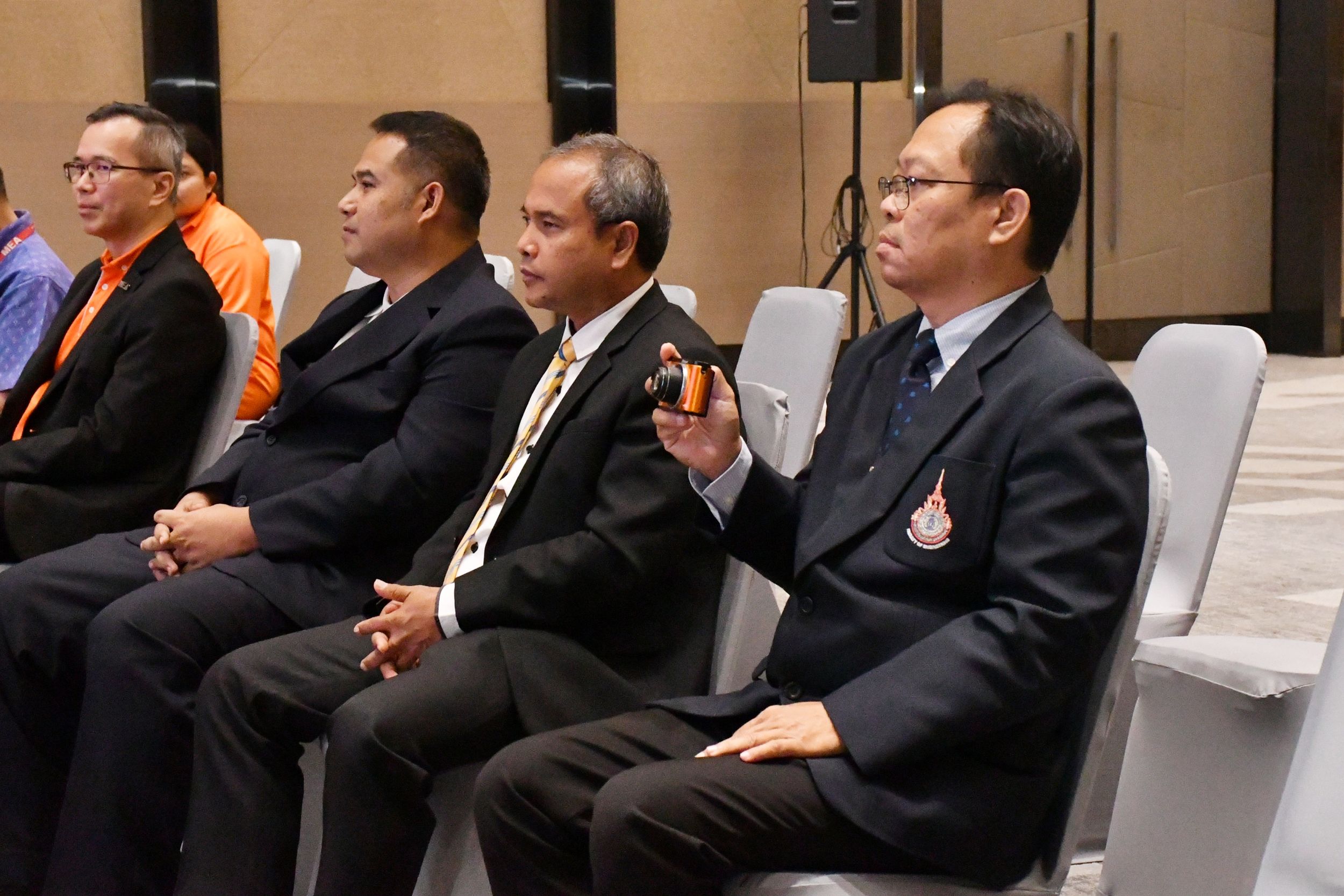 ภาพประกอบเว็บไซต์