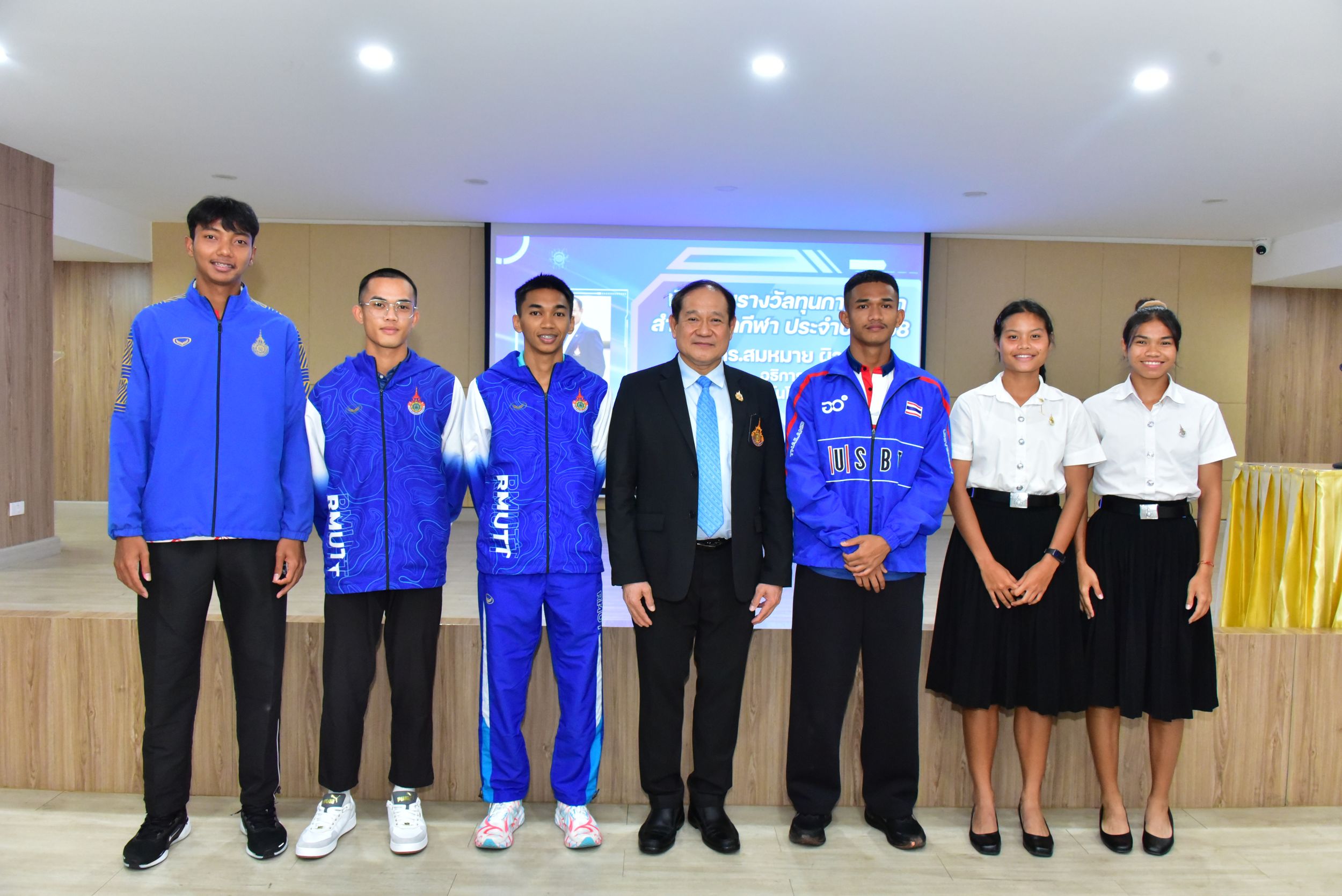ภาพประกอบเว็บไซต์