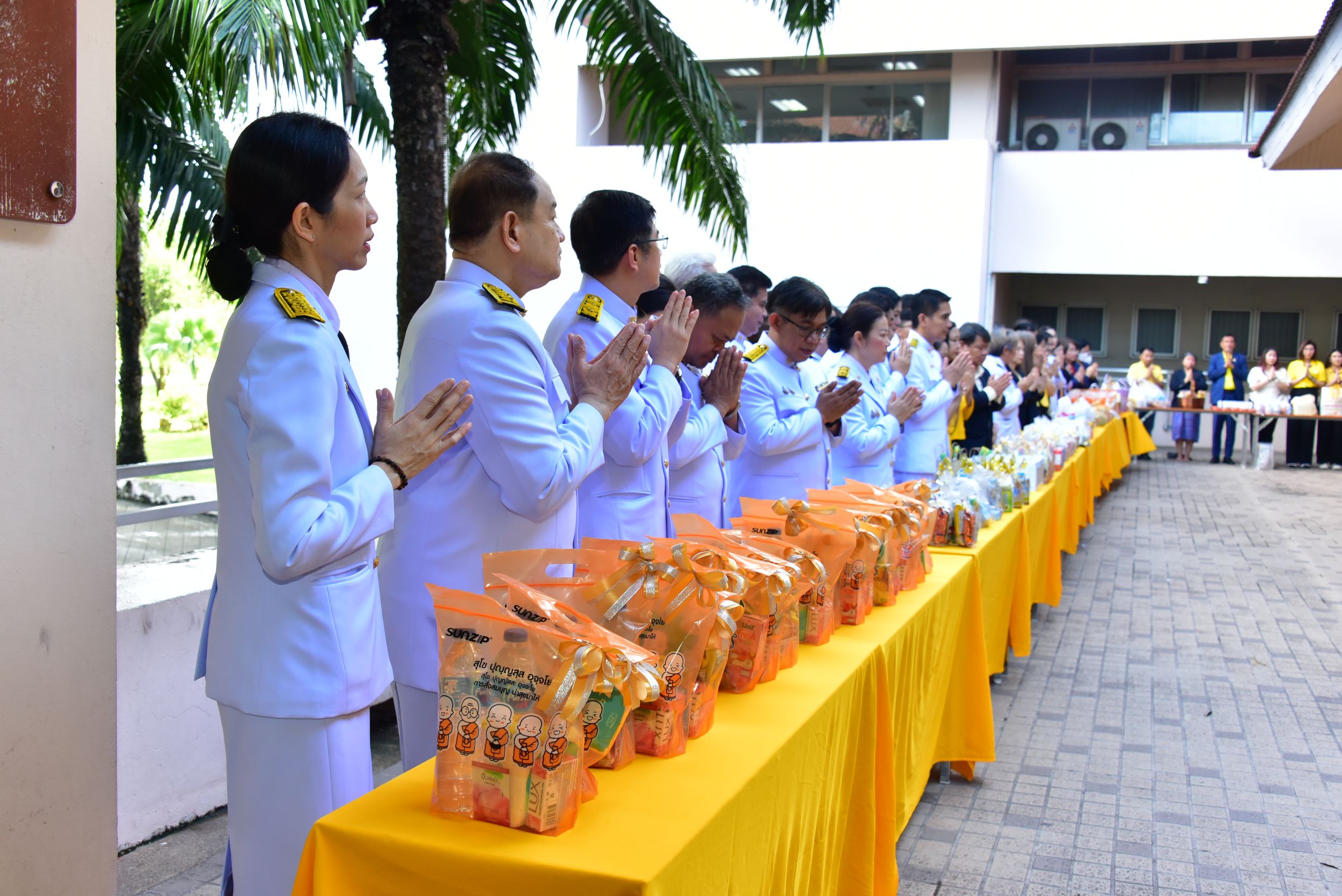 ภาพประกอบเว็บไซต์