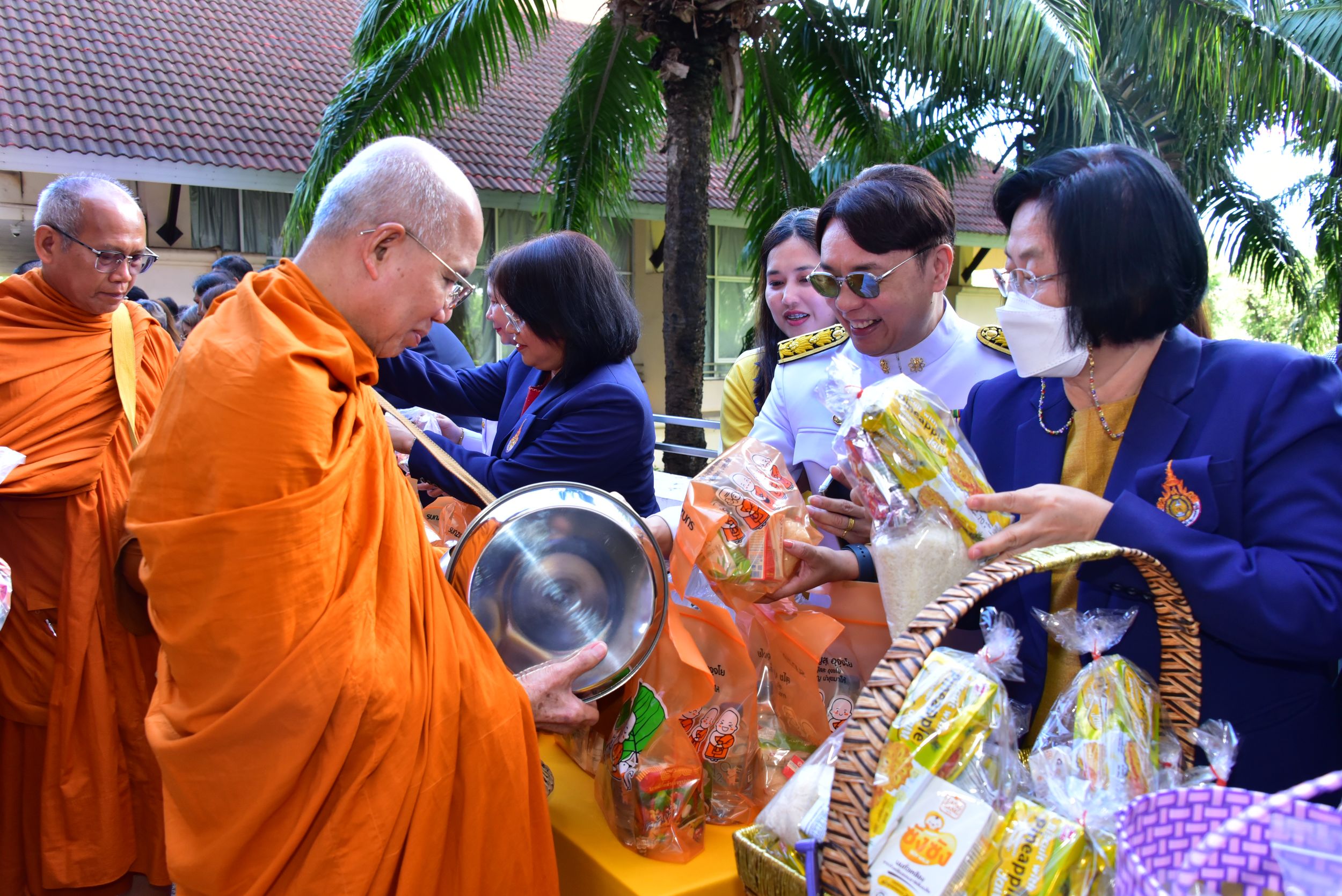 ภาพประกอบเว็บไซต์