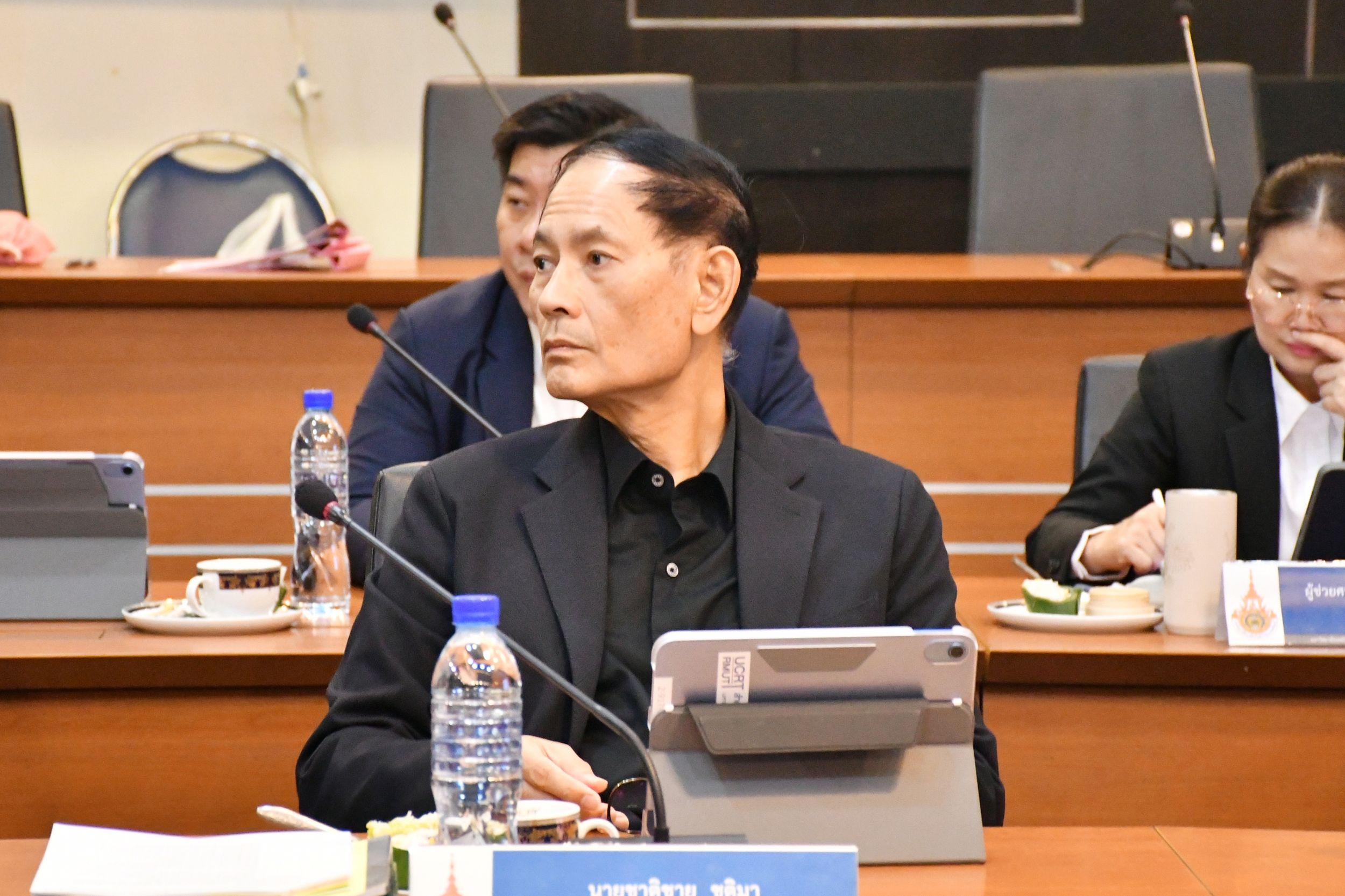 การประชุมสภามหาวิทยาลัย_06