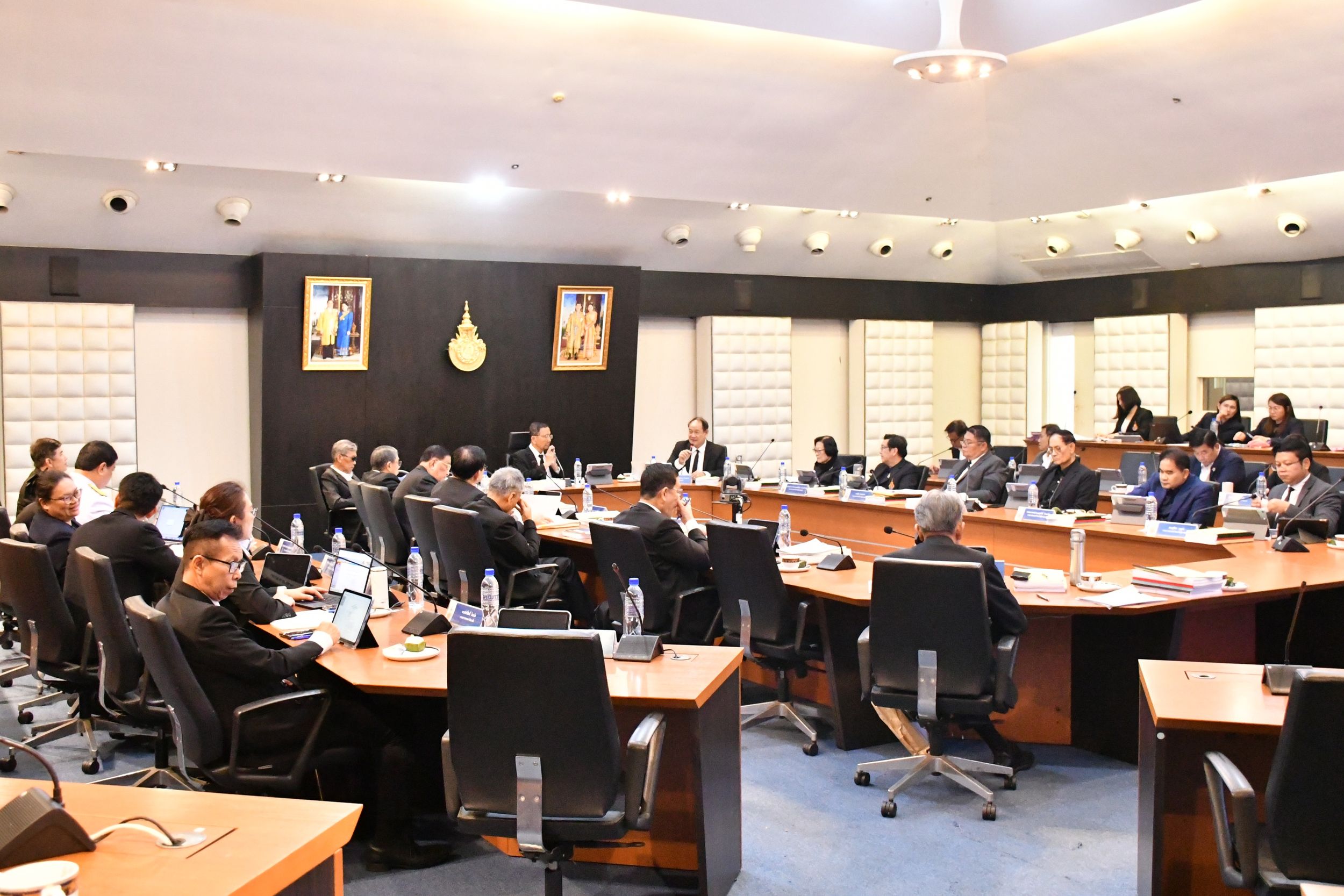 การประชุมสภามหาวิทยาลัย_23