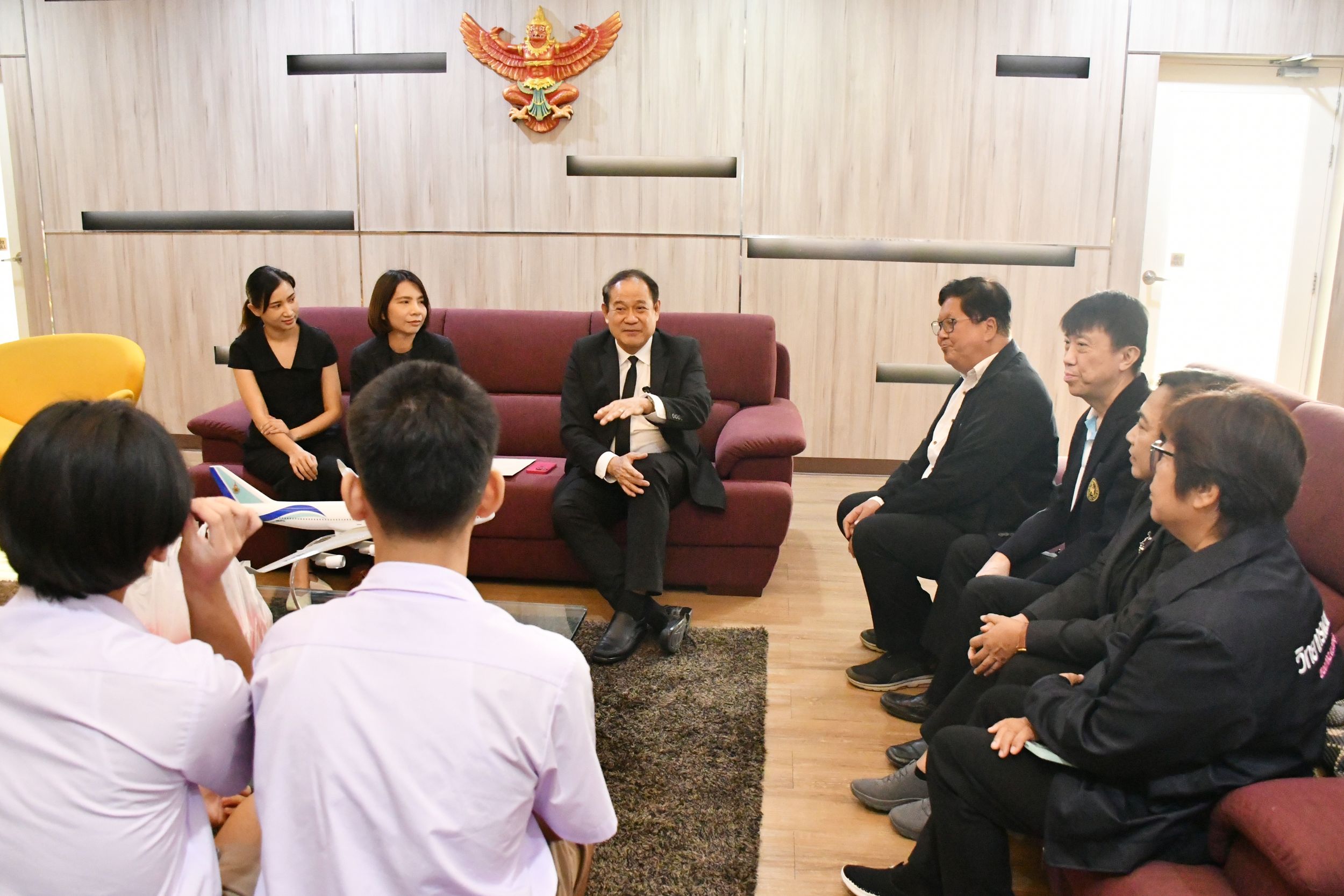 ให้การต้อนรับ คณะผู้บริหาร ครู และนักเรียนโร_07