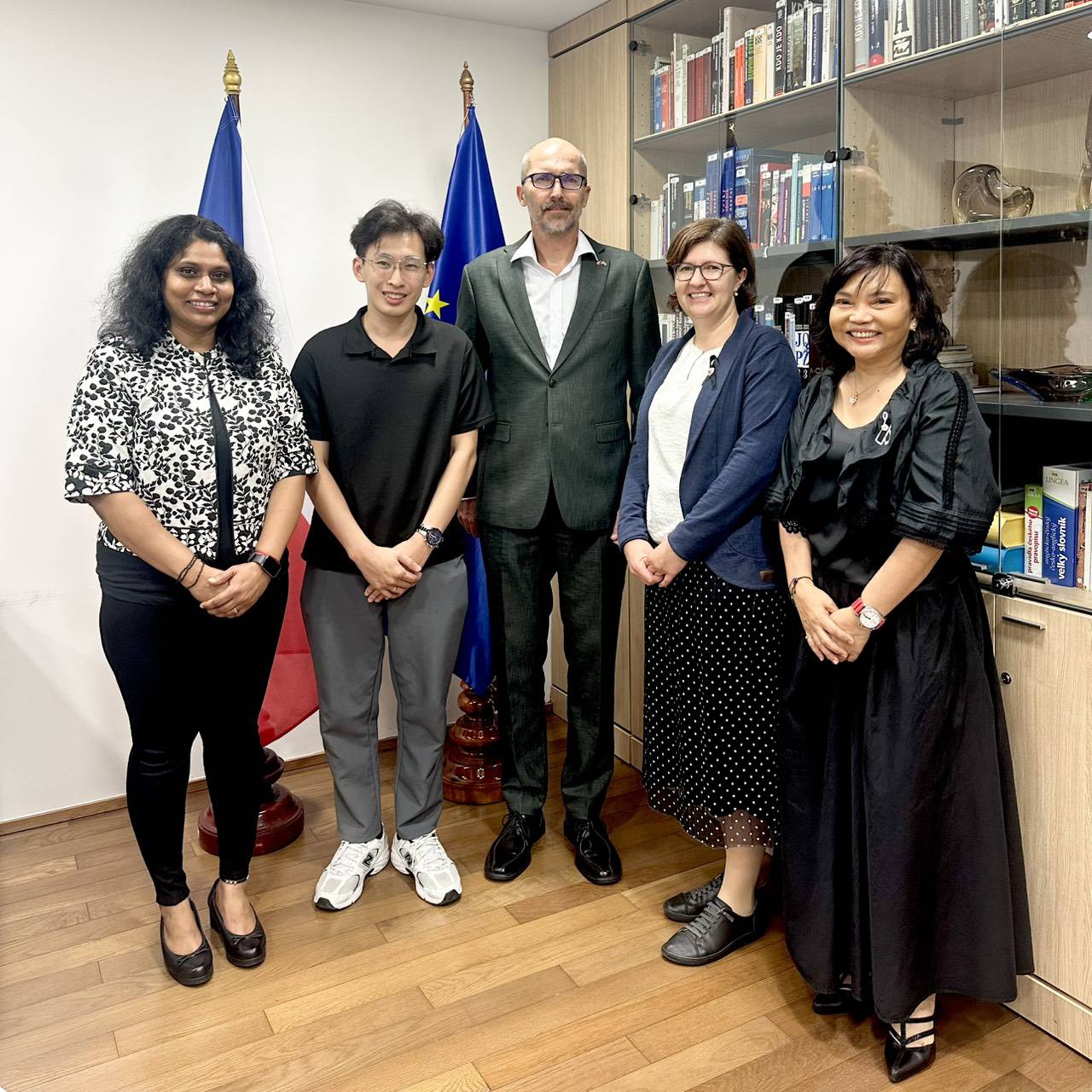 20251120 RMUTT–Czech Alliance05