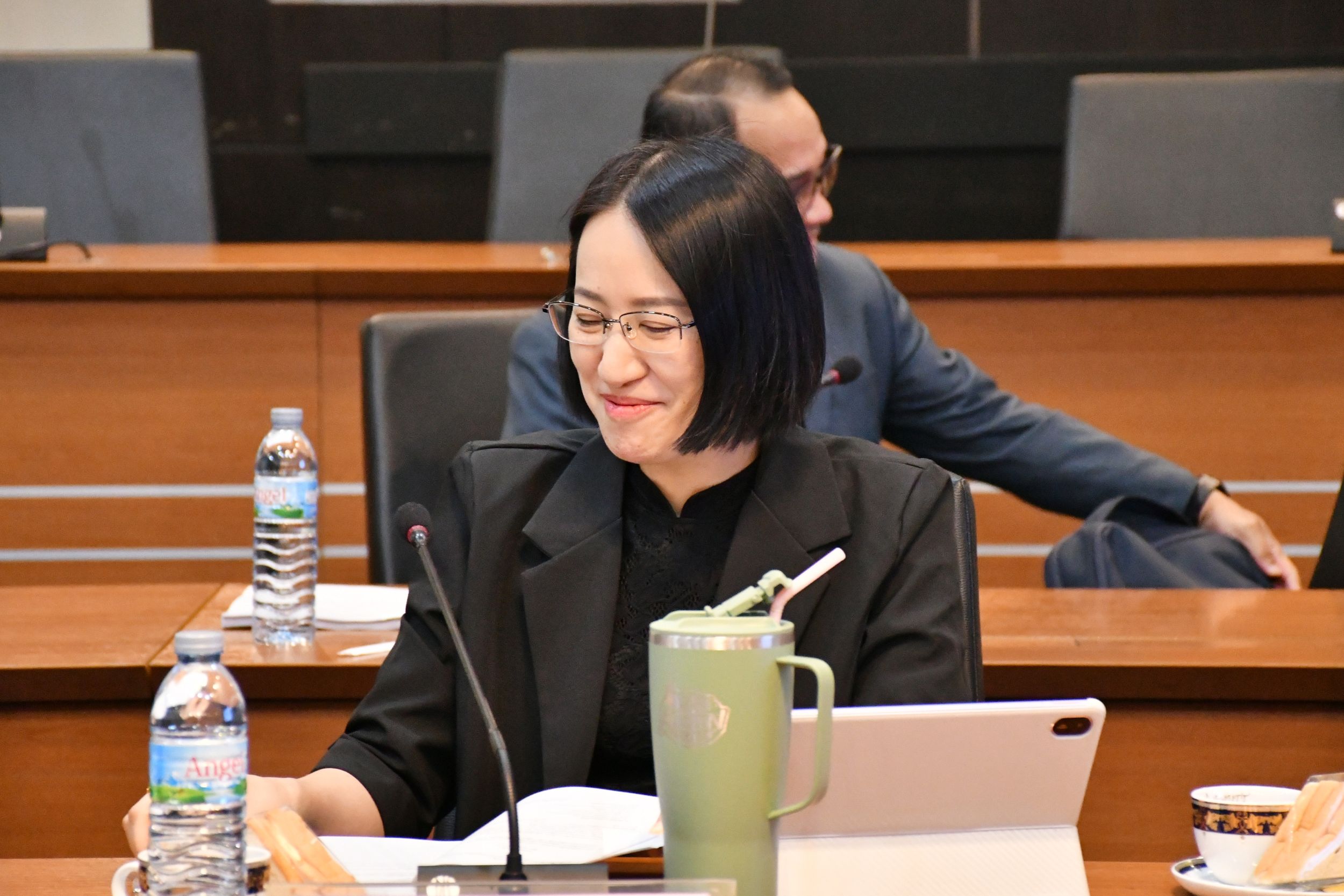 คณะกรรมการบริหารงานวิชาการและวิจัย _10