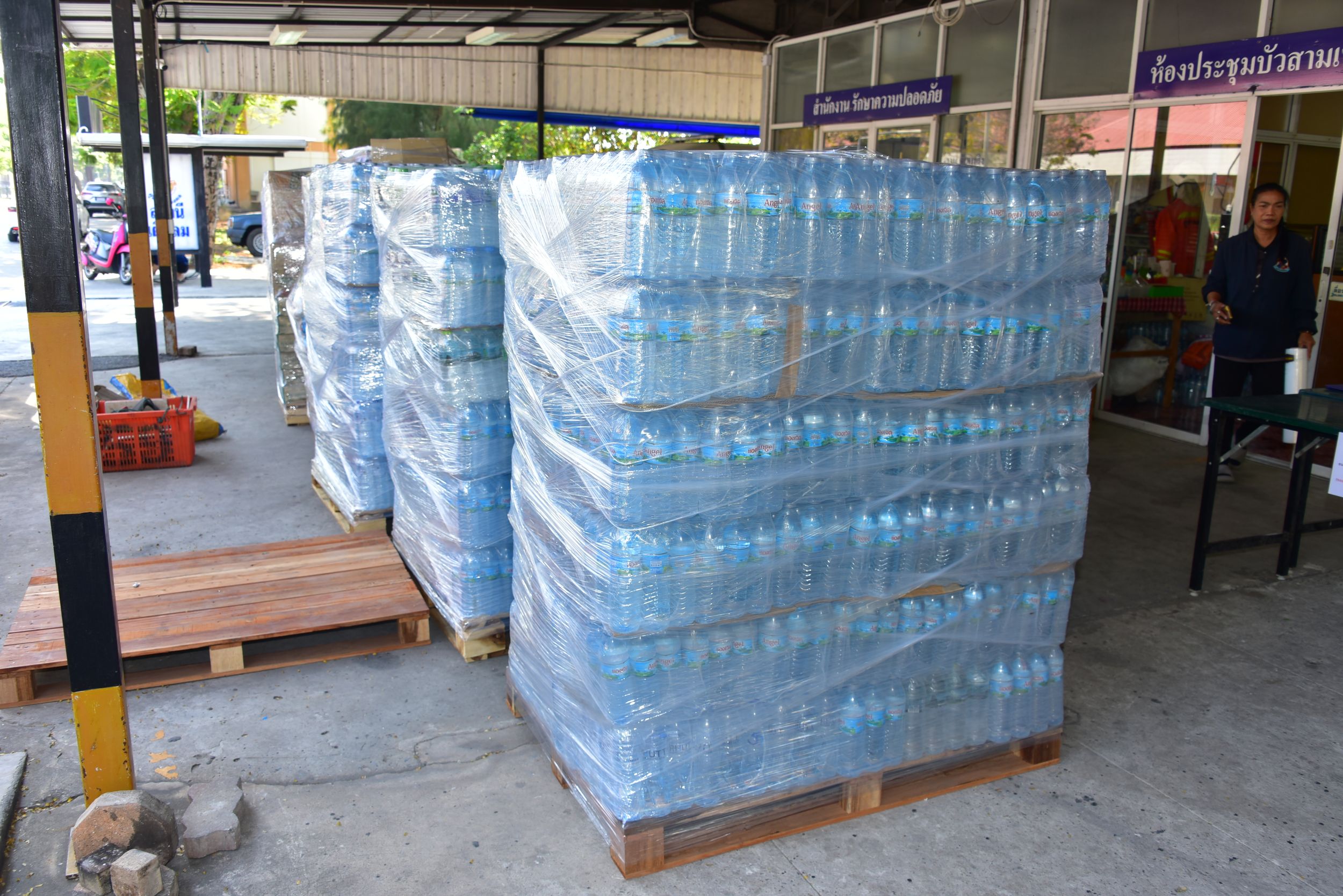 20251203 ปล่อยรถบริจาค_08