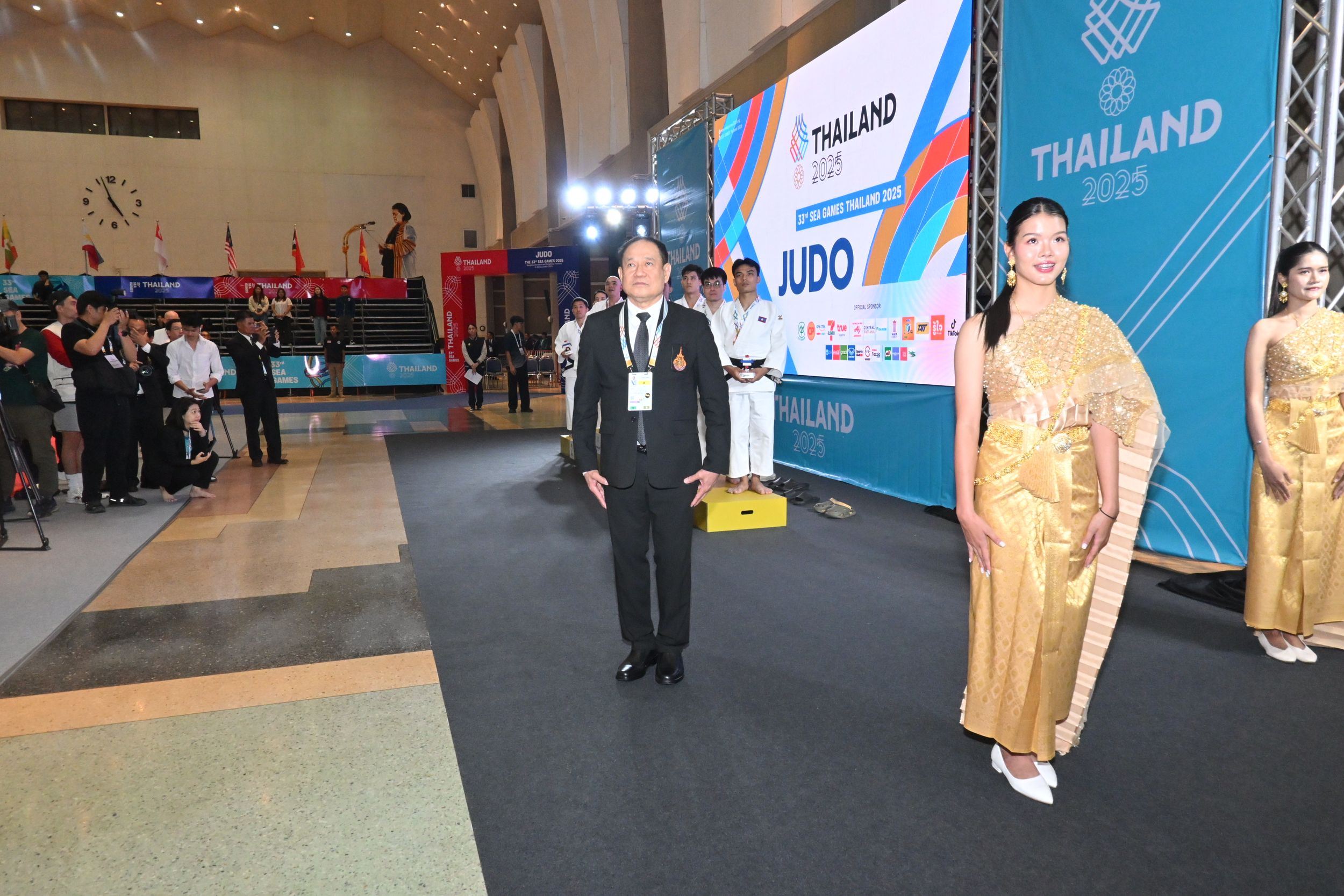 20251211 มอบเหรียญซีเกมส์_11