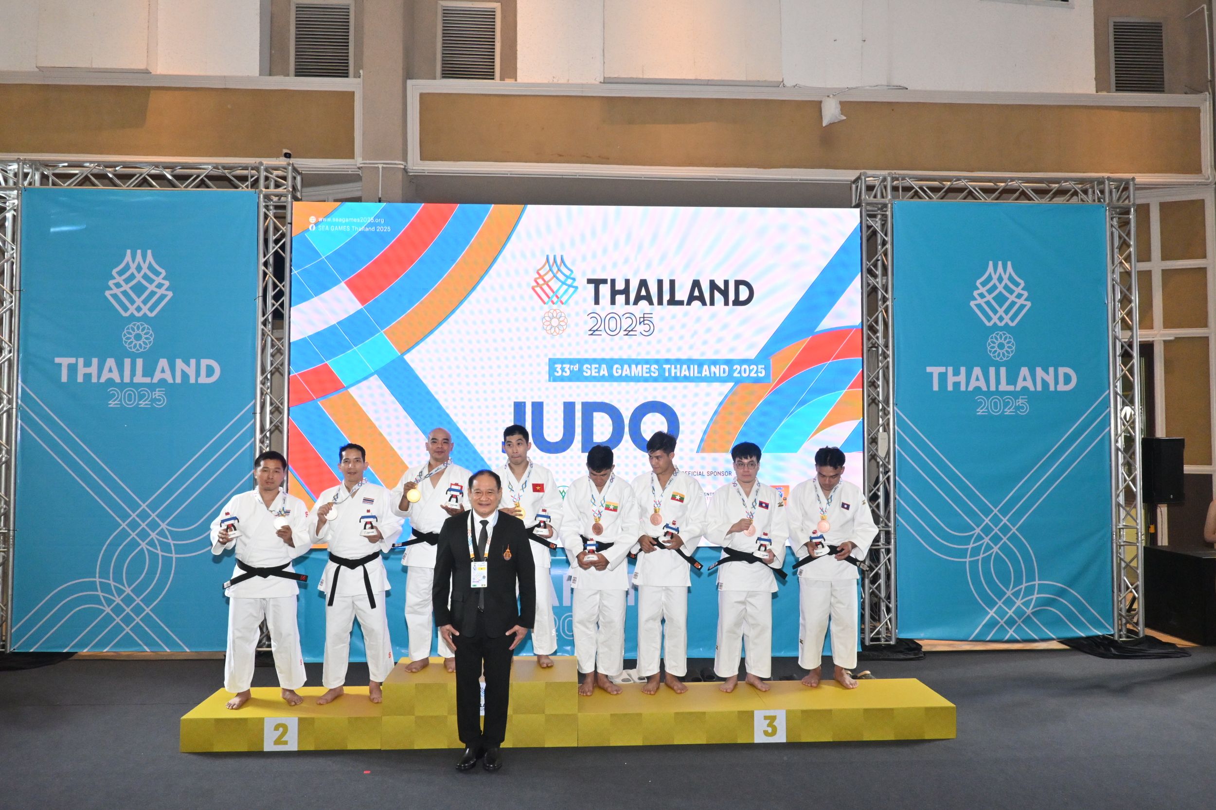 20251211 มอบเหรียญซีเกมส์_21