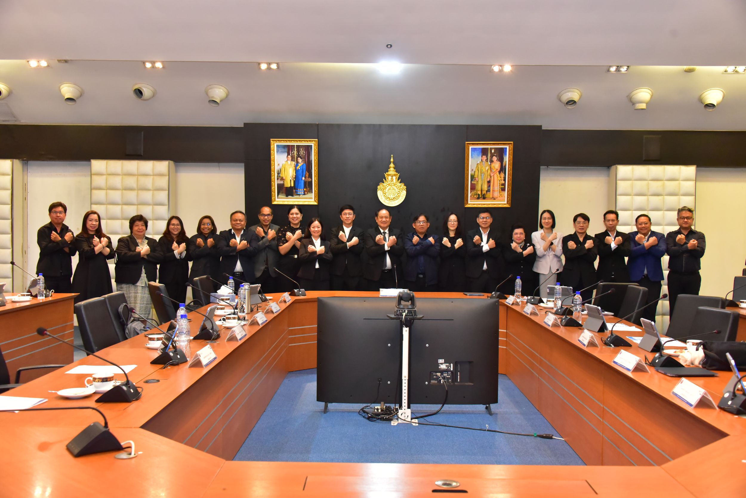 20251215 No Gift Policy