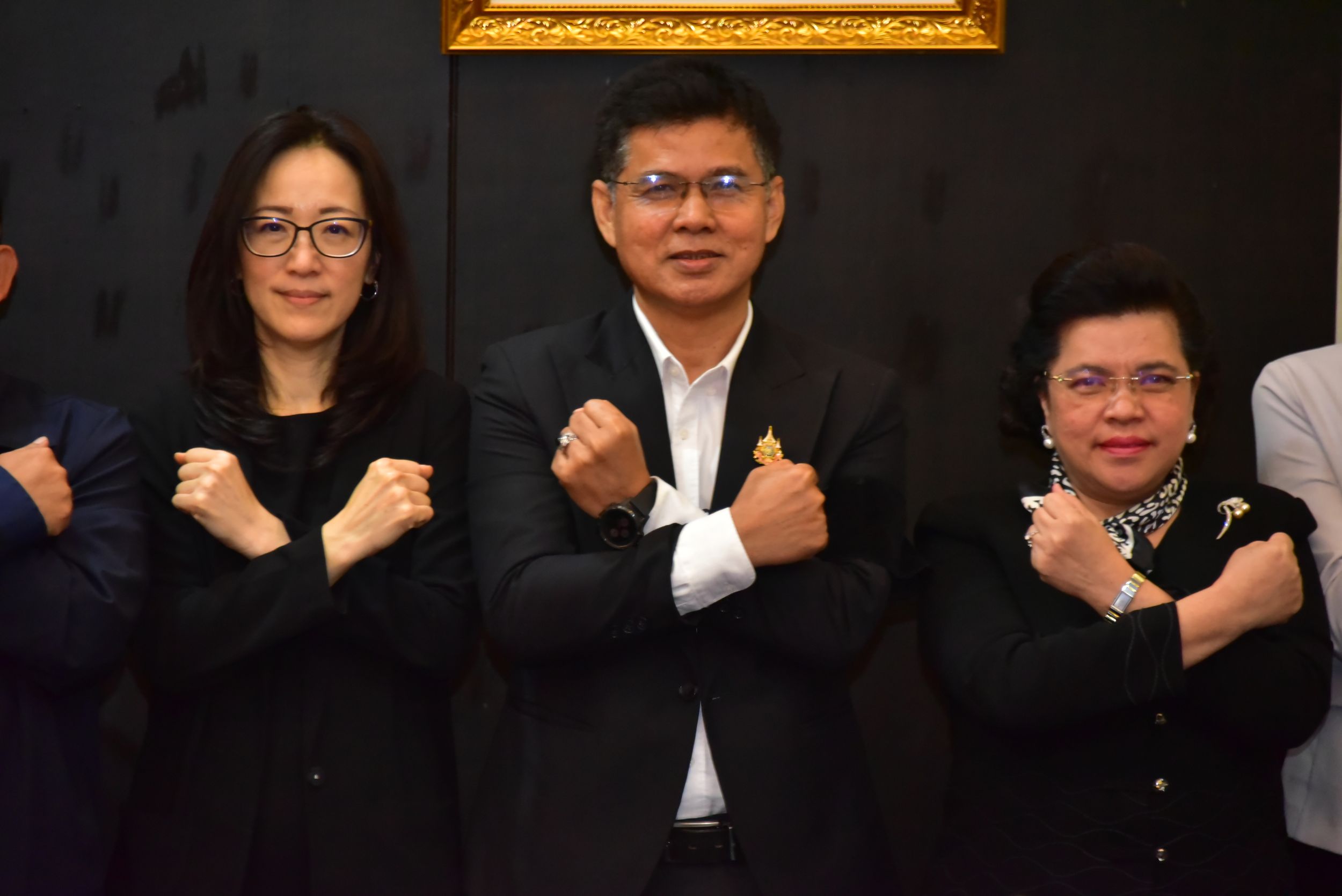 20251215 No Gift Policy_06