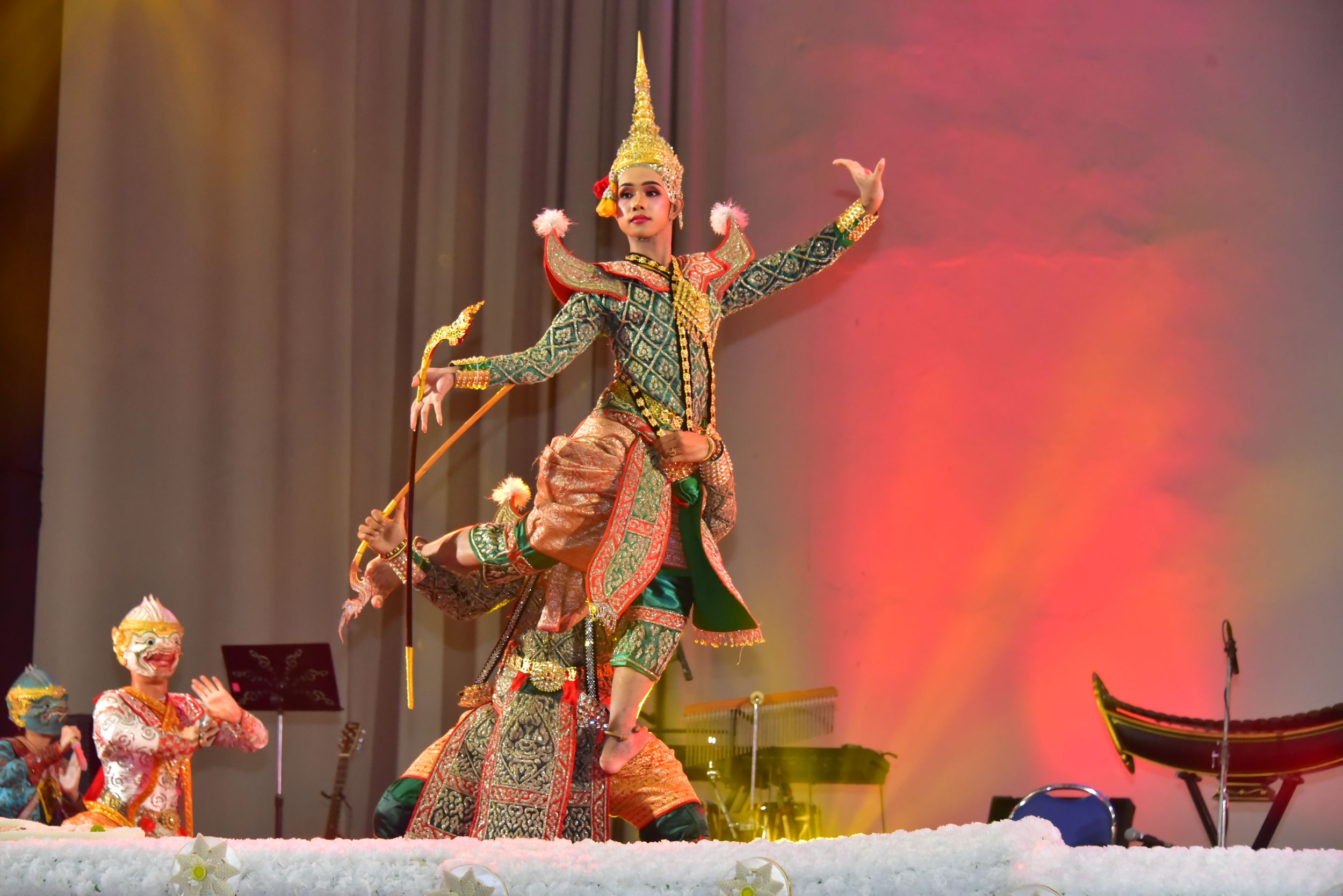 20251225 งานเลี้ยงราชมงคลสัมพันธ์_173