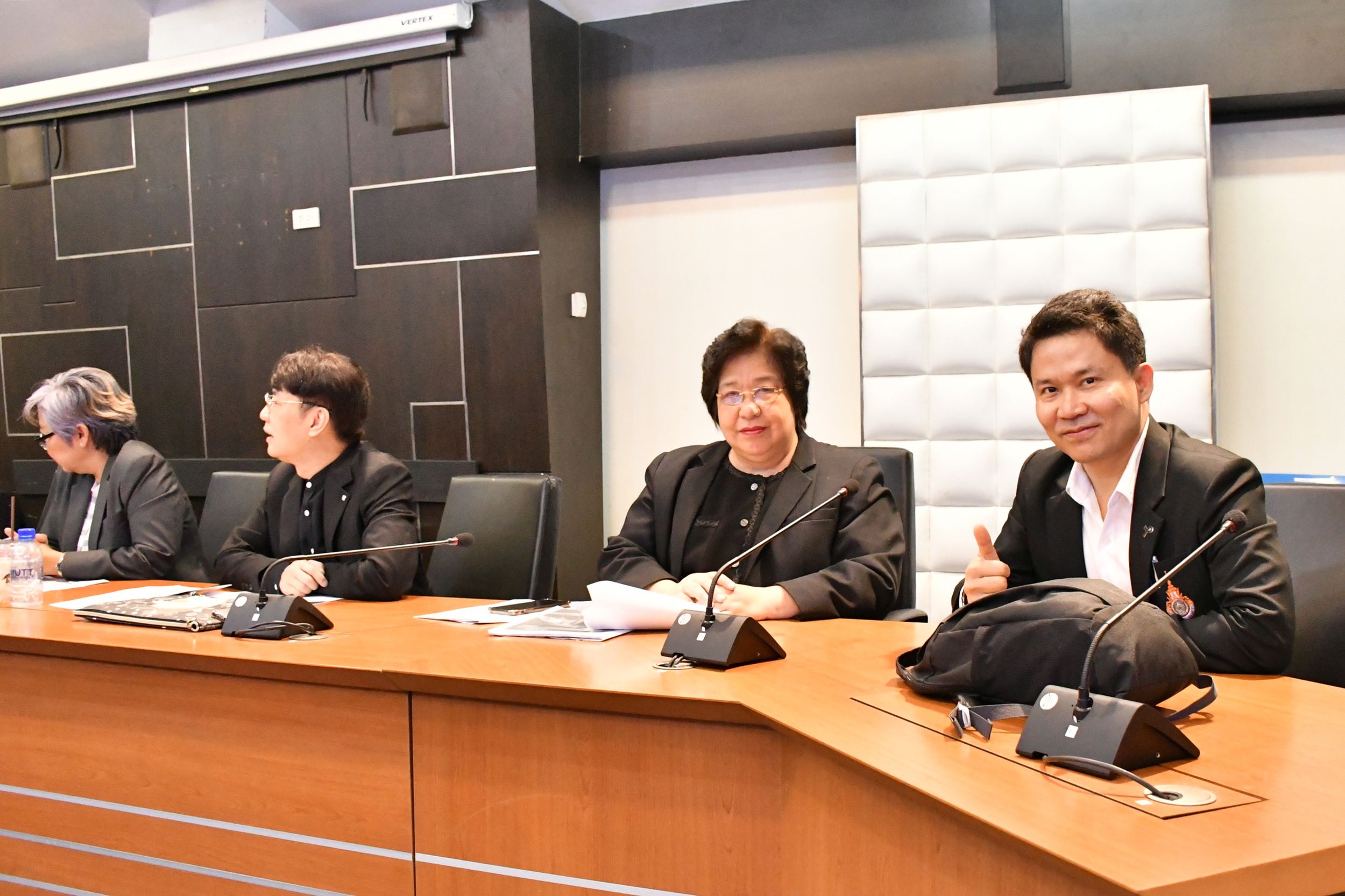 ต้อนรับคณะกรรมการตรวจประเมินคุณภาพการศึกษา_16