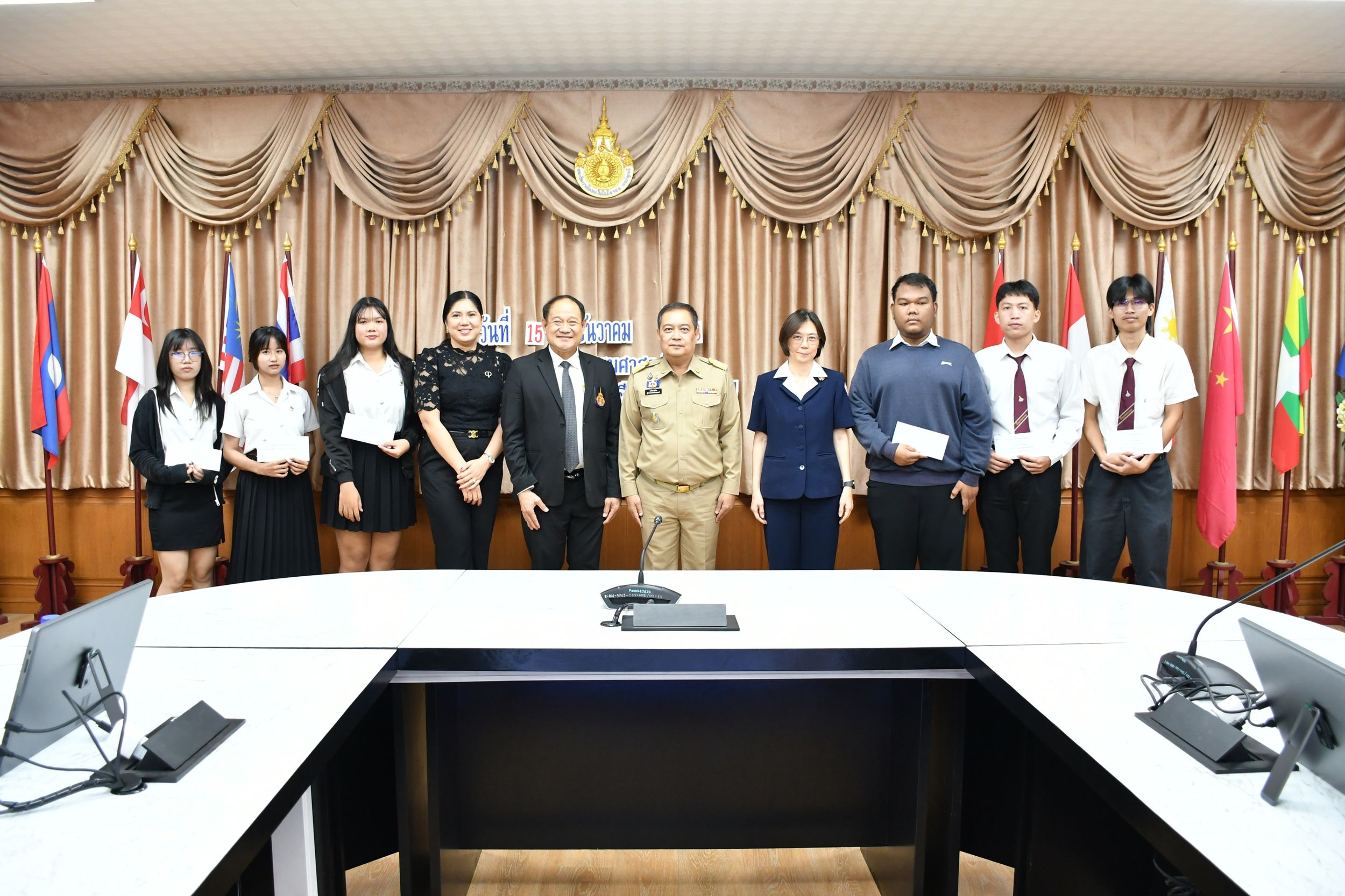 ต้อนรับคณะตรวจเยี่ยมนักศึกษาทุน_18