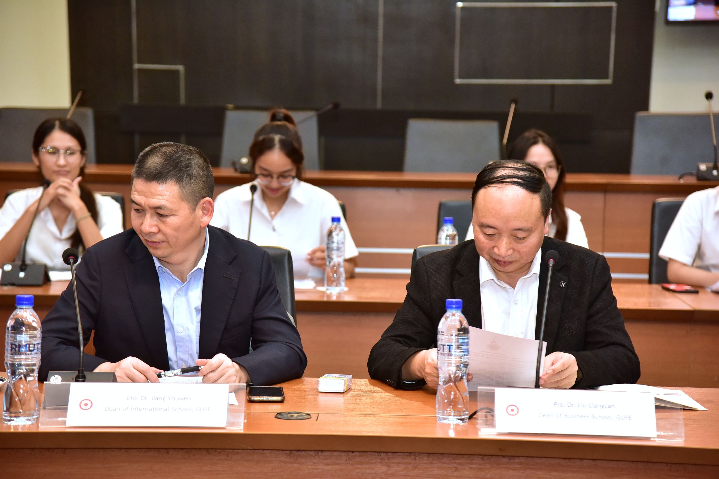 ต้อนรับผู้บริหาร GUFE _11