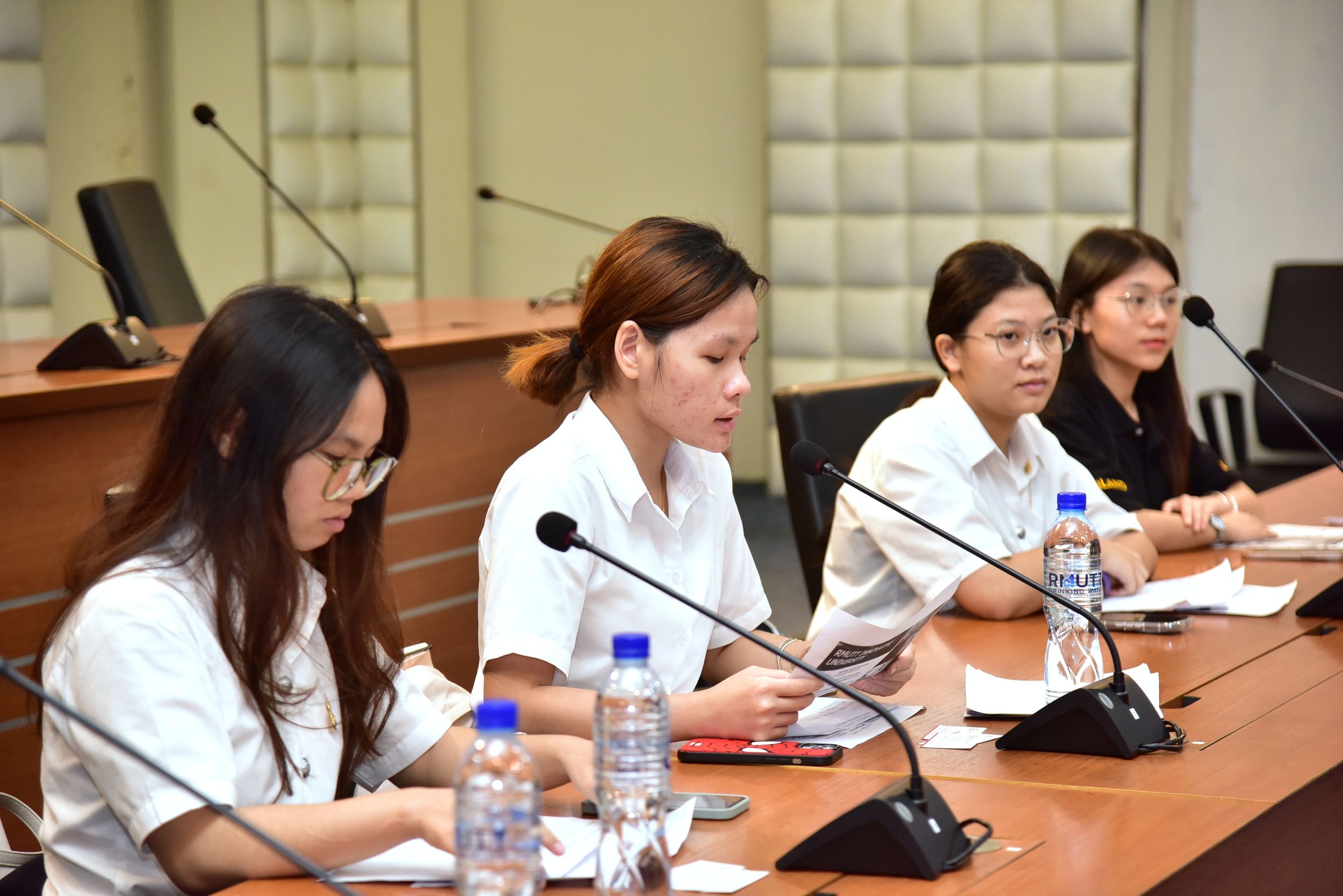 ต้อนรับผู้บริหาร GUFE _17