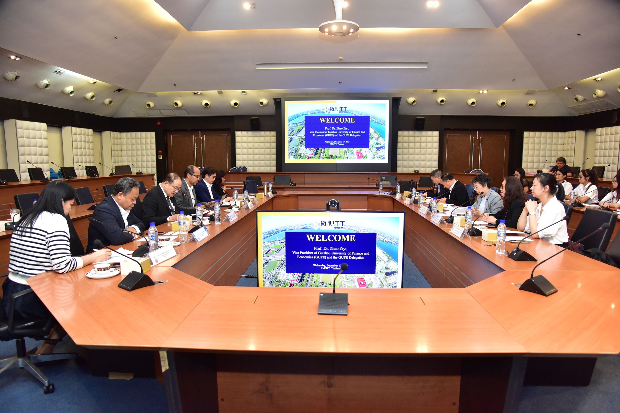 ต้อนรับผู้บริหาร GUFE _25