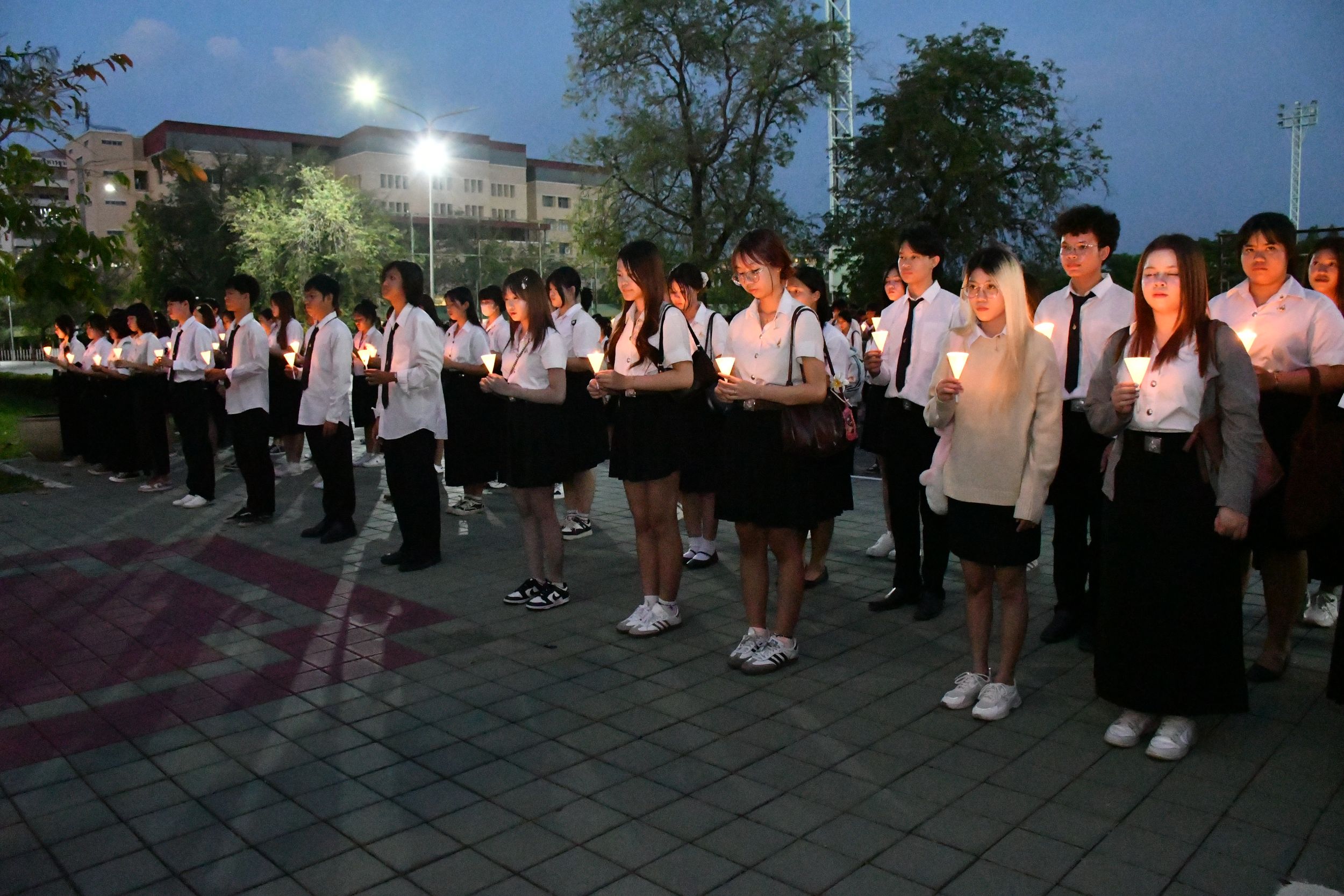 อาลัยถวายแด่พระบรมราชชนนีพันปีหลวง _20