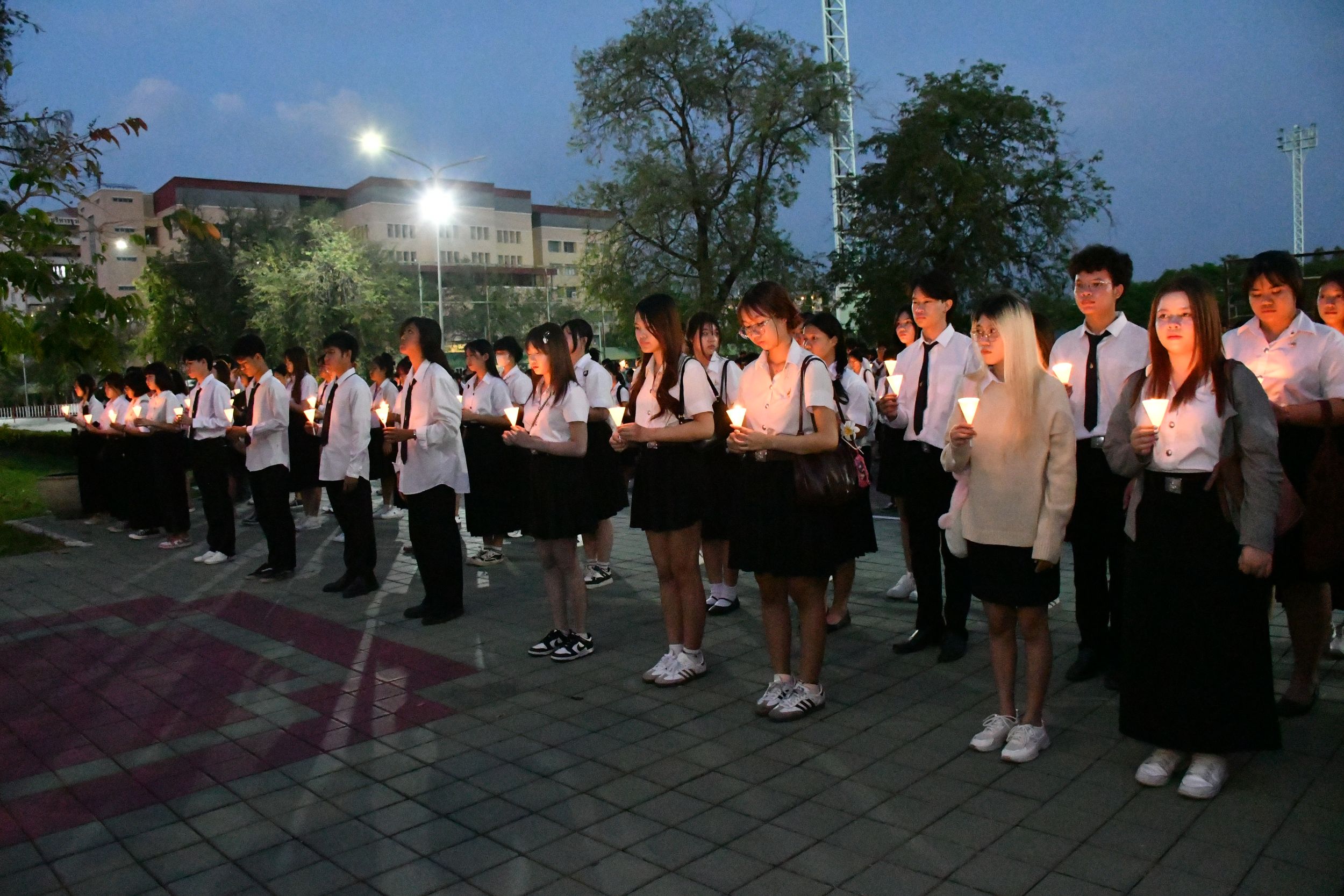 อาลัยถวายแด่พระบรมราชชนนีพันปีหลวง _21