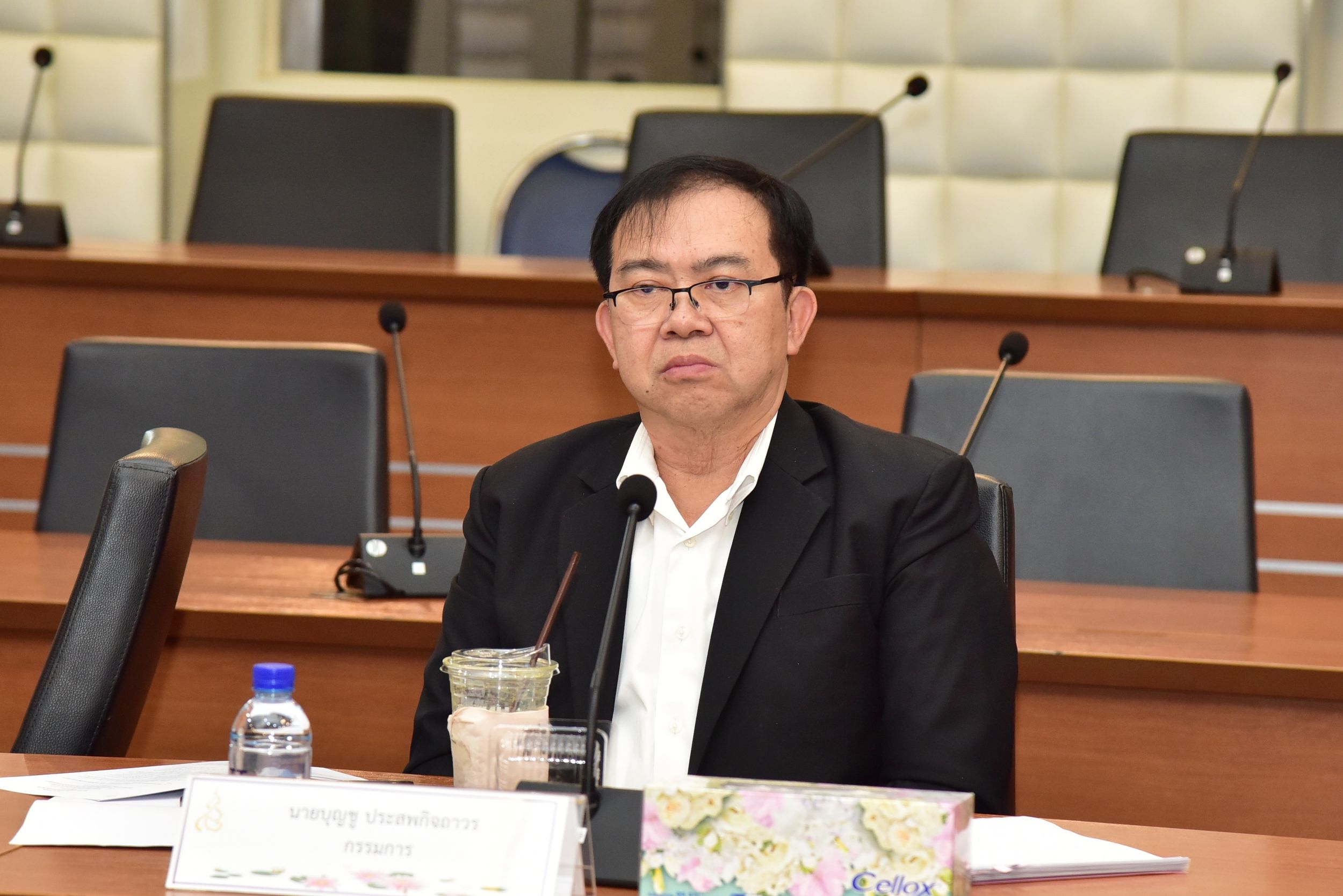 ประชุมกรรมการการเงินและทรัพย์สิน_02