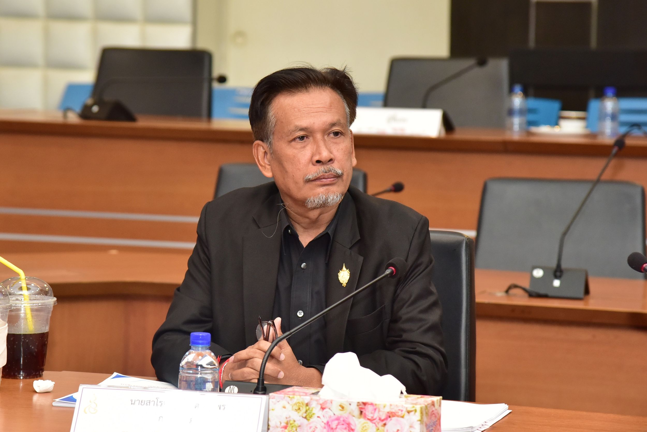 ประชุมกรรมการการเงินและทรัพย์สิน_12