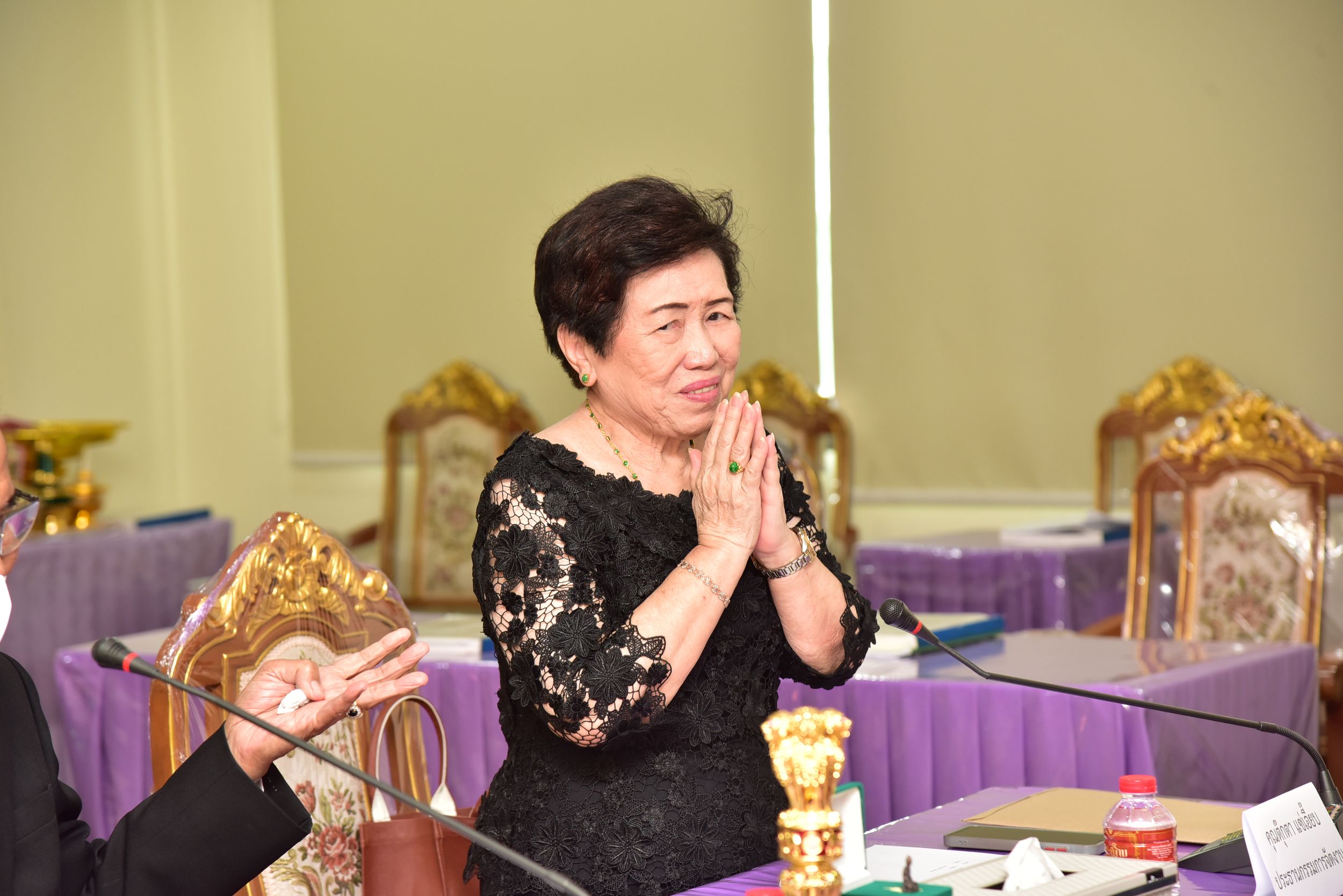 ประชุมเสาอโศก