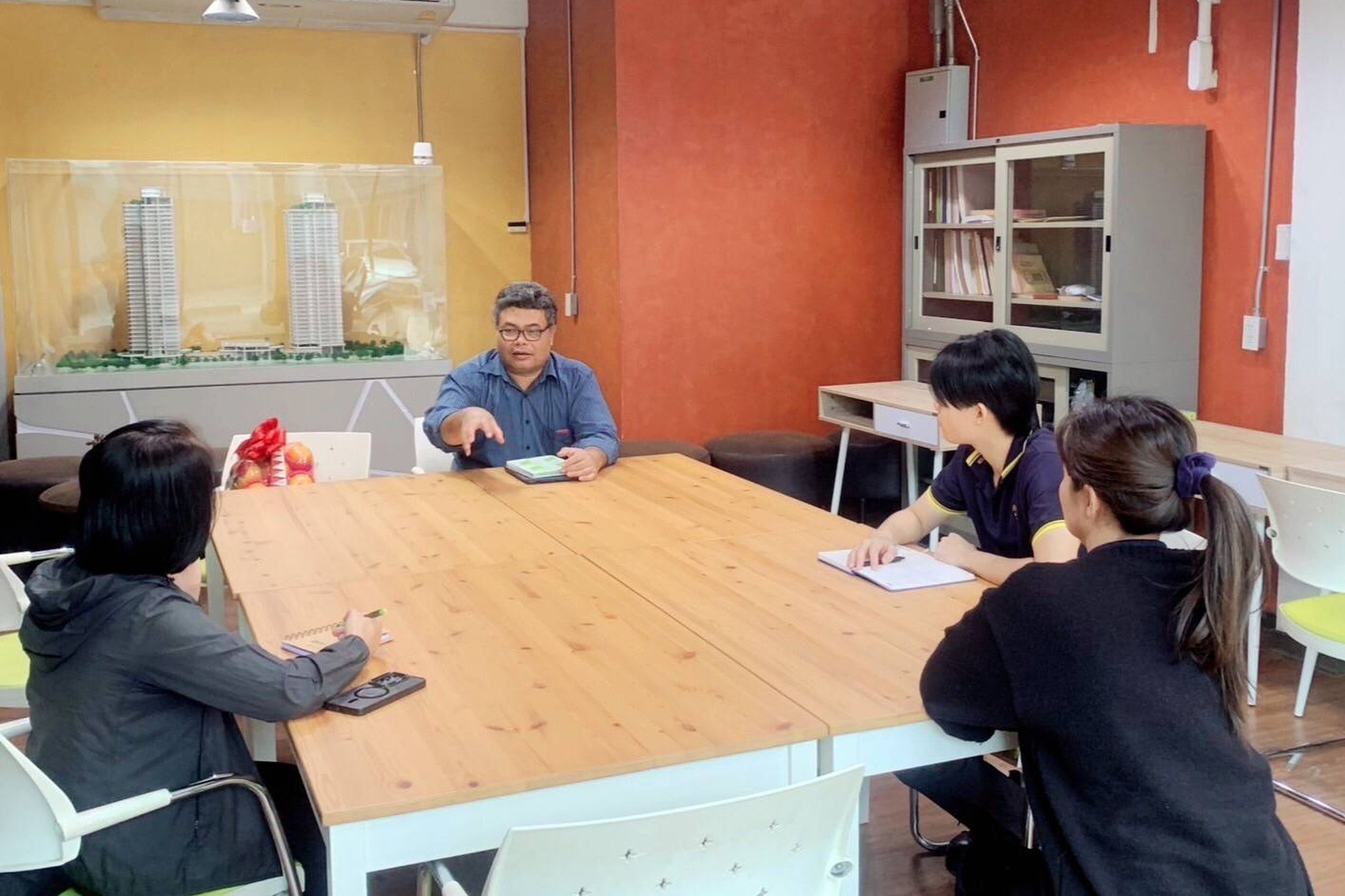 หน่วยวิจัยวัสดุที่เป็นมิตรต่อสิ่งแวดล้อม