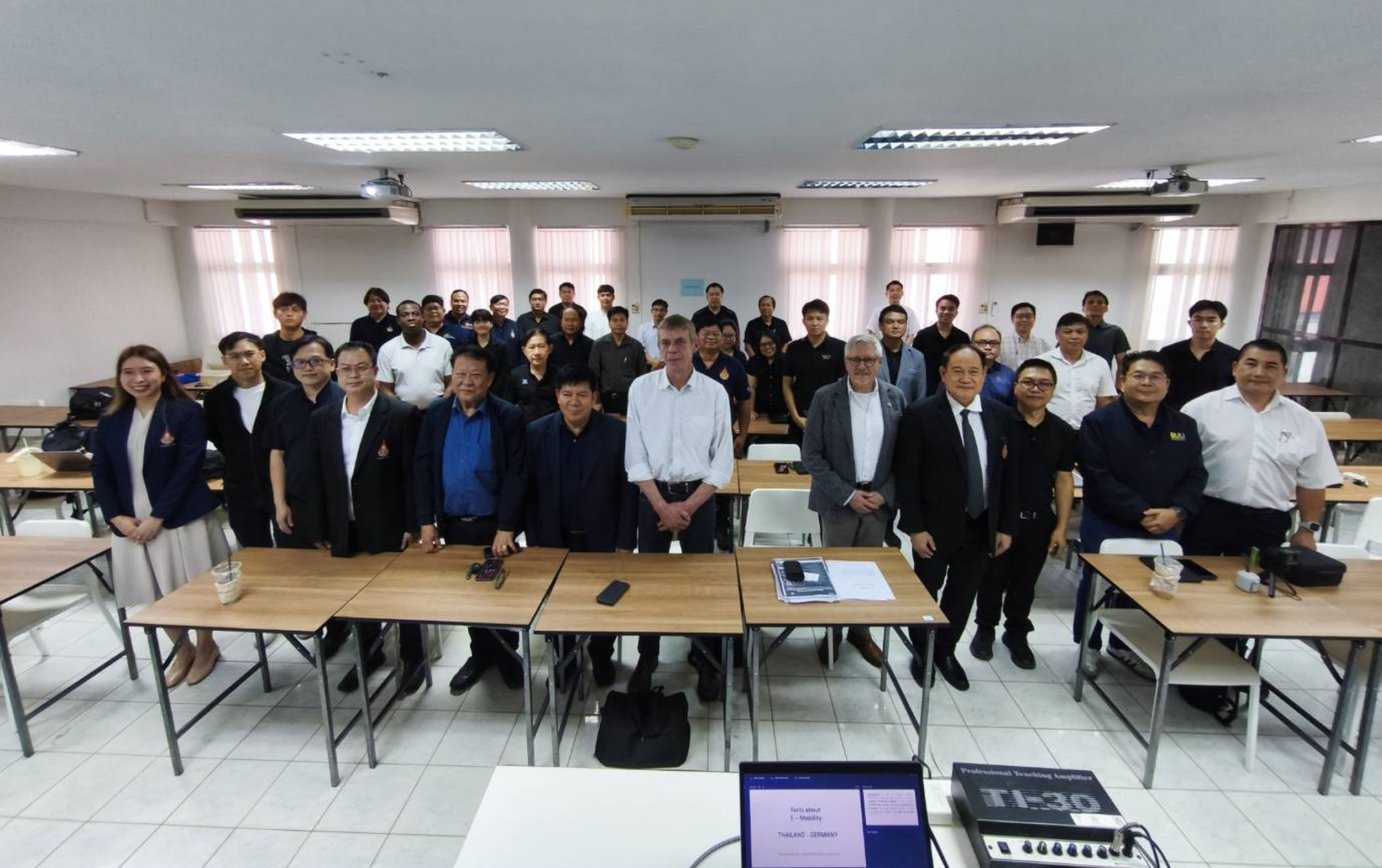 20260209 อบรมEV_04