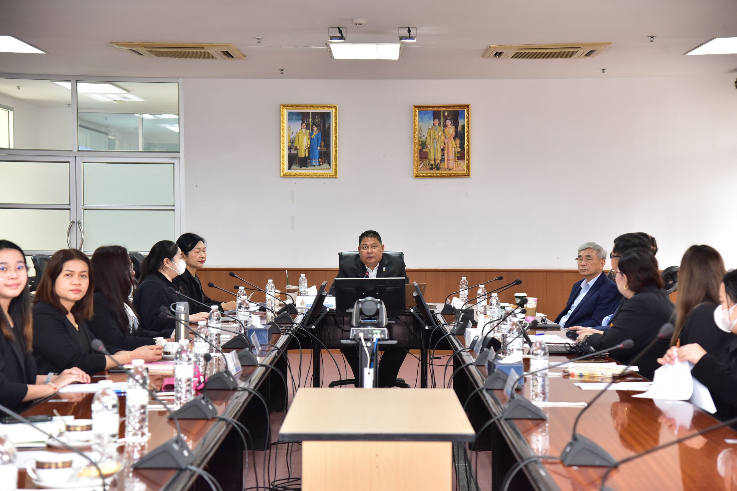 ประชุมคณะกรรมการตรวจสอบ_08