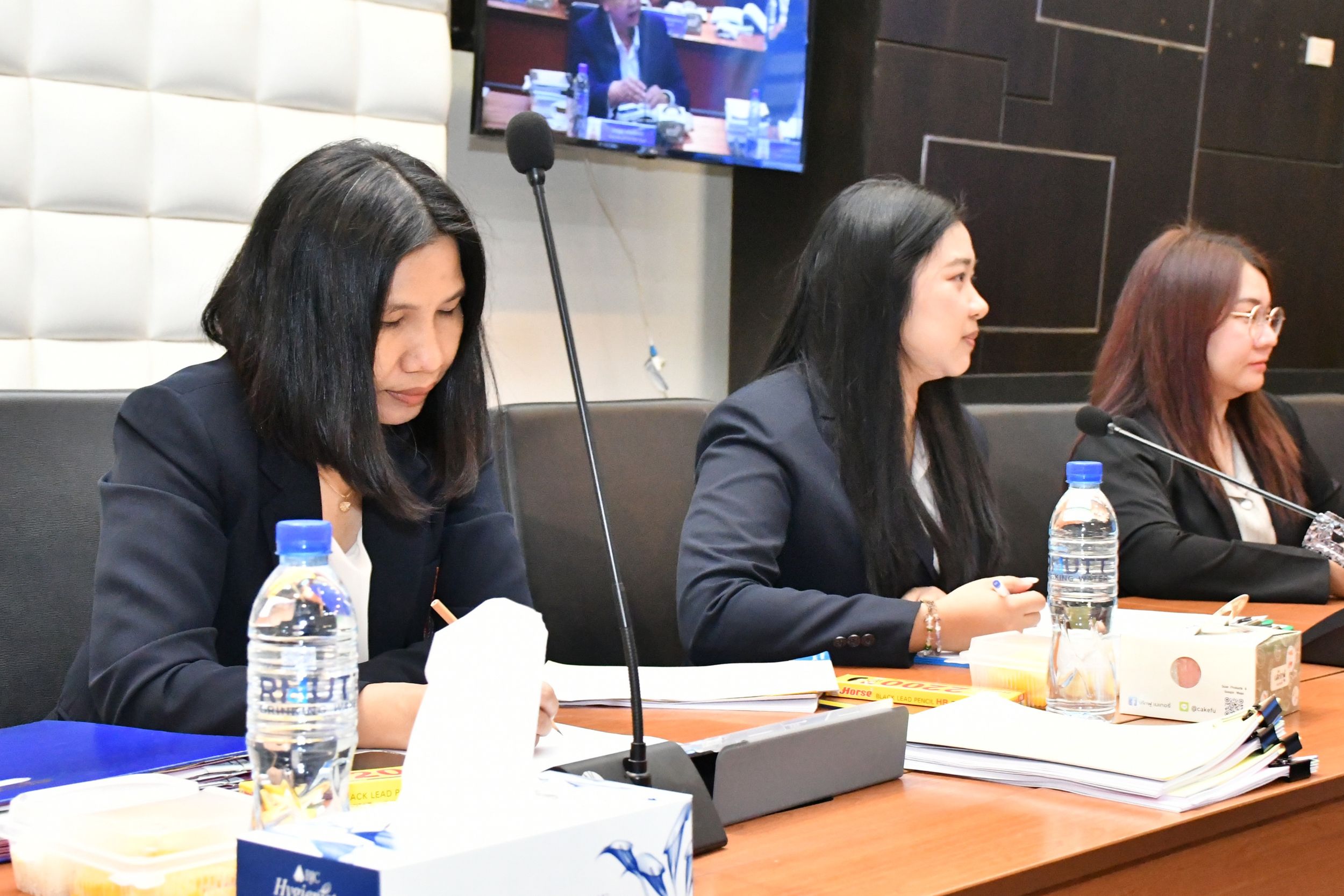 ประชุมสภา มทร.ธัญบุรี _18