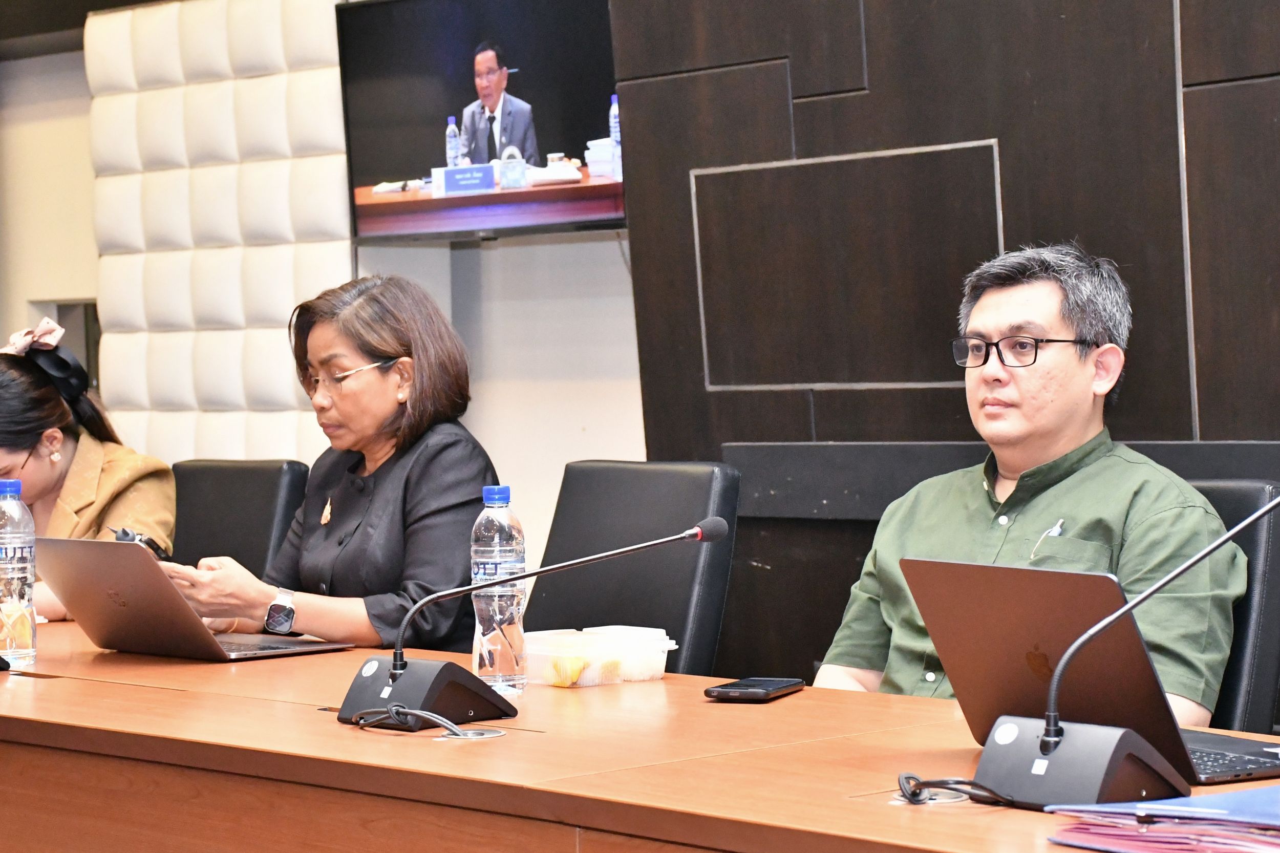 ประชุมสภา มทร.ธัญบุรี _19