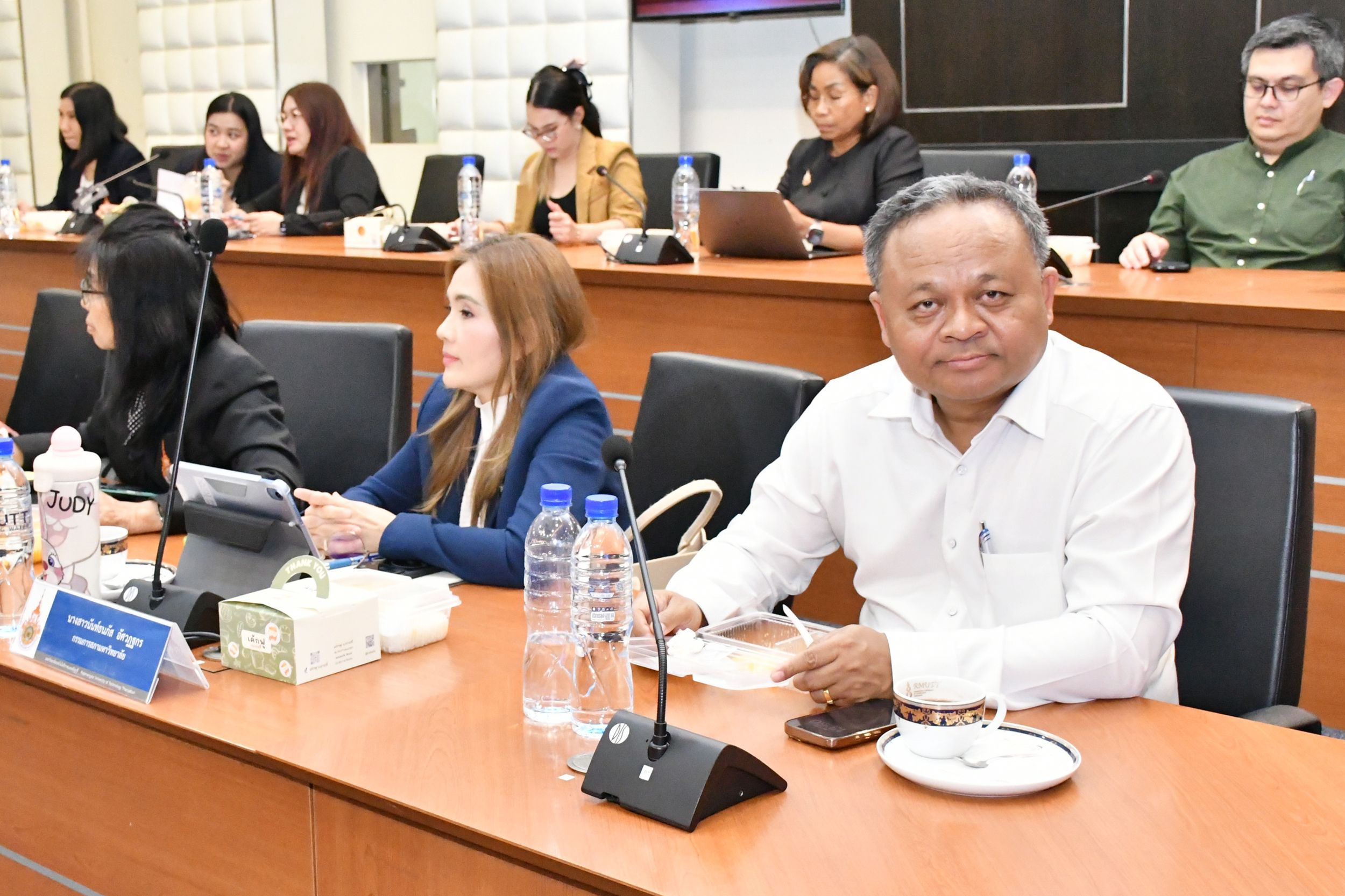 ประชุมสภา มทร.ธัญบุรี _21