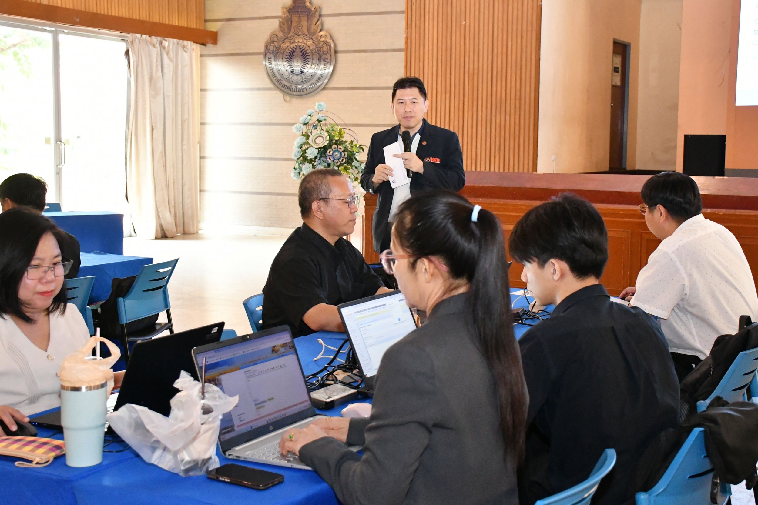 โครงการอบรมเชิงปฏิบัติการการบริหารจัดการนว_03