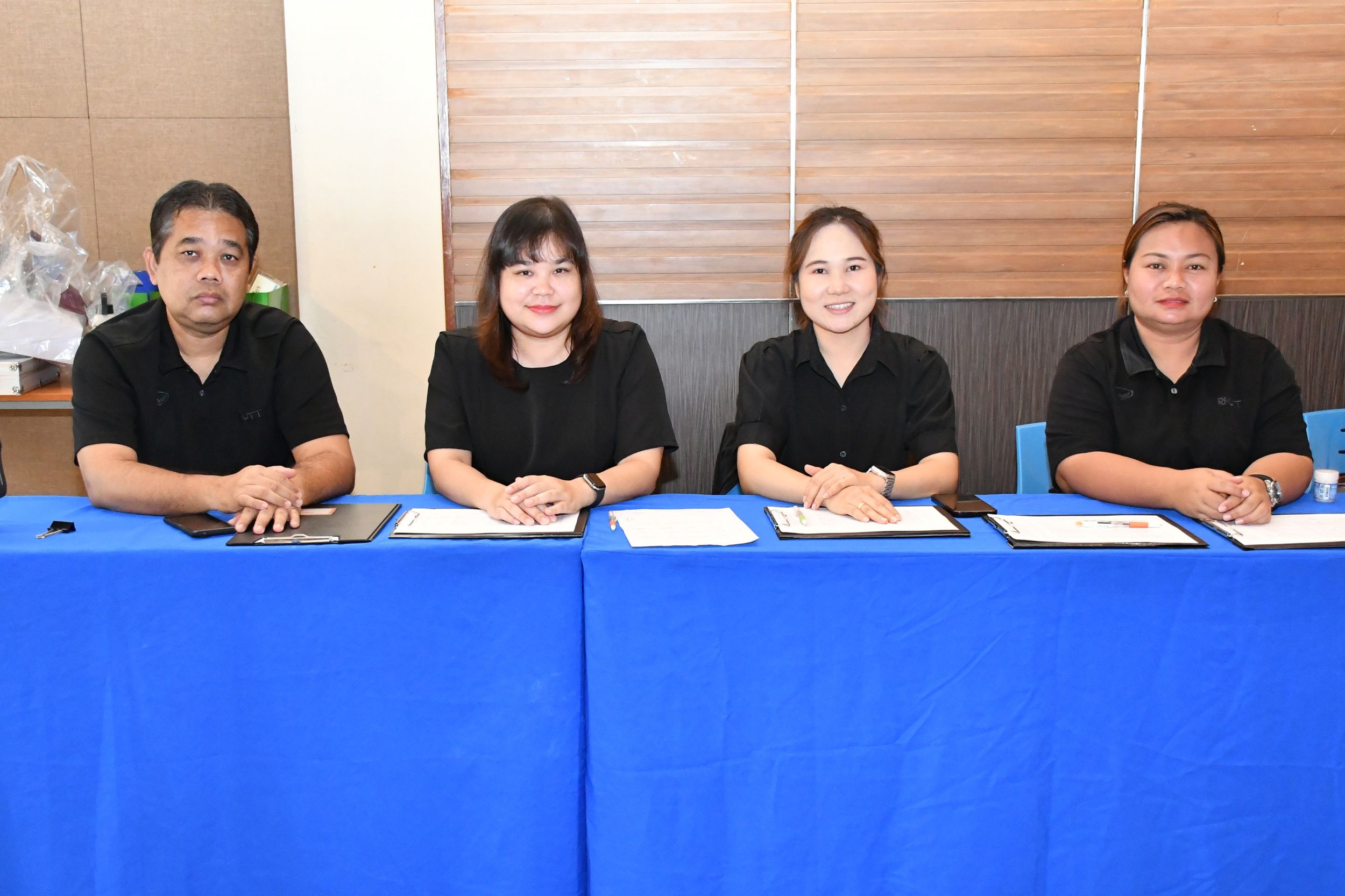 โครงการอบรมเชิงปฏิบัติการการบริหารจัดการนว_21