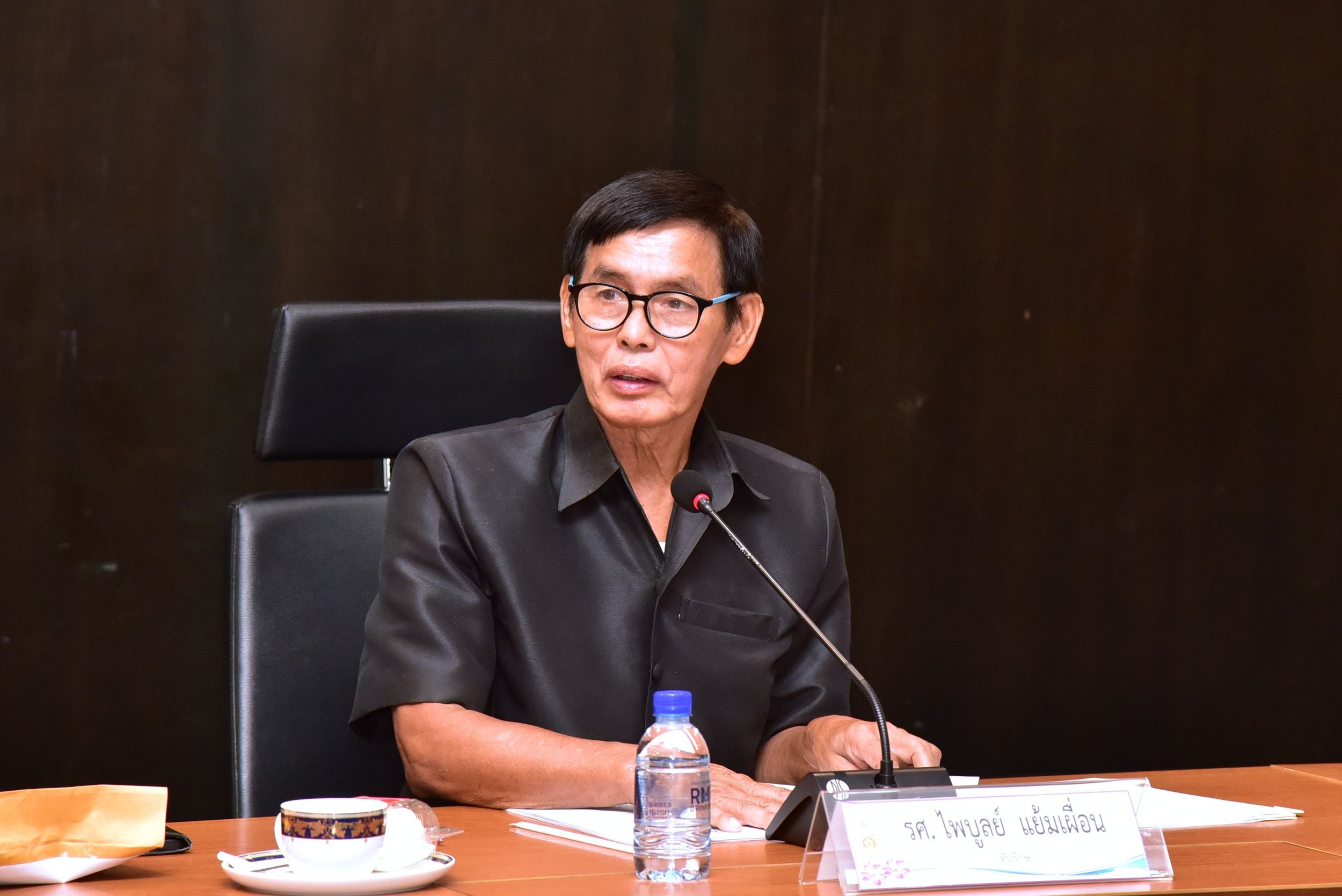 ประชุมคณะกรรมการบริหารงานวิชาการและวิจัย_04