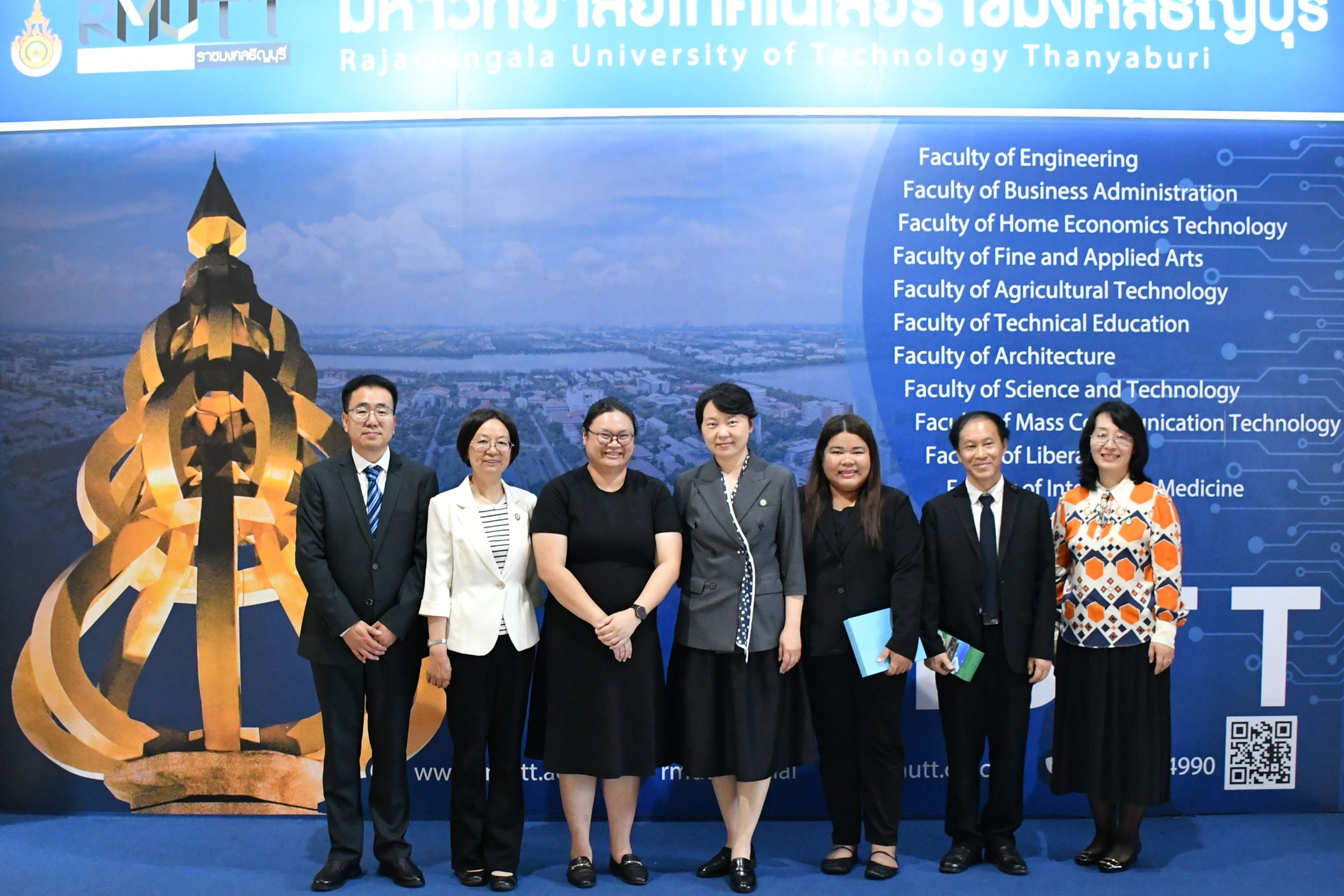 ให้การต้อนรับคณะผู้บริหารจาก Beijing University_17