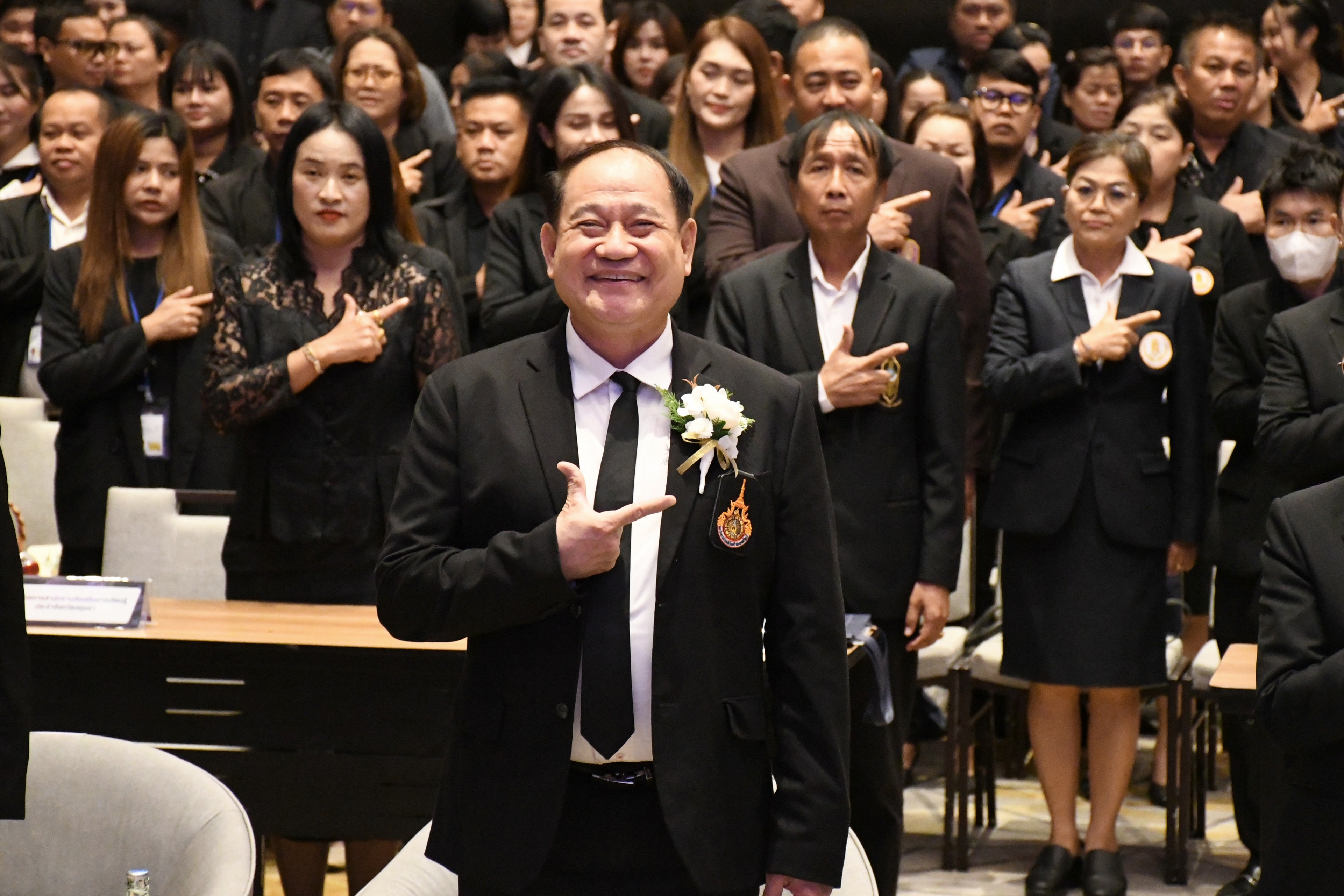 ภาพ มทร.ธัญบุรี จับมือ อว.-กรมส่งเสริมการเรียนรู้ ปั้น “ครูนวัตกร”ใช้ความรู้ 5 ด้าน พลิกโฉมเศรษฐกิจชุมชน