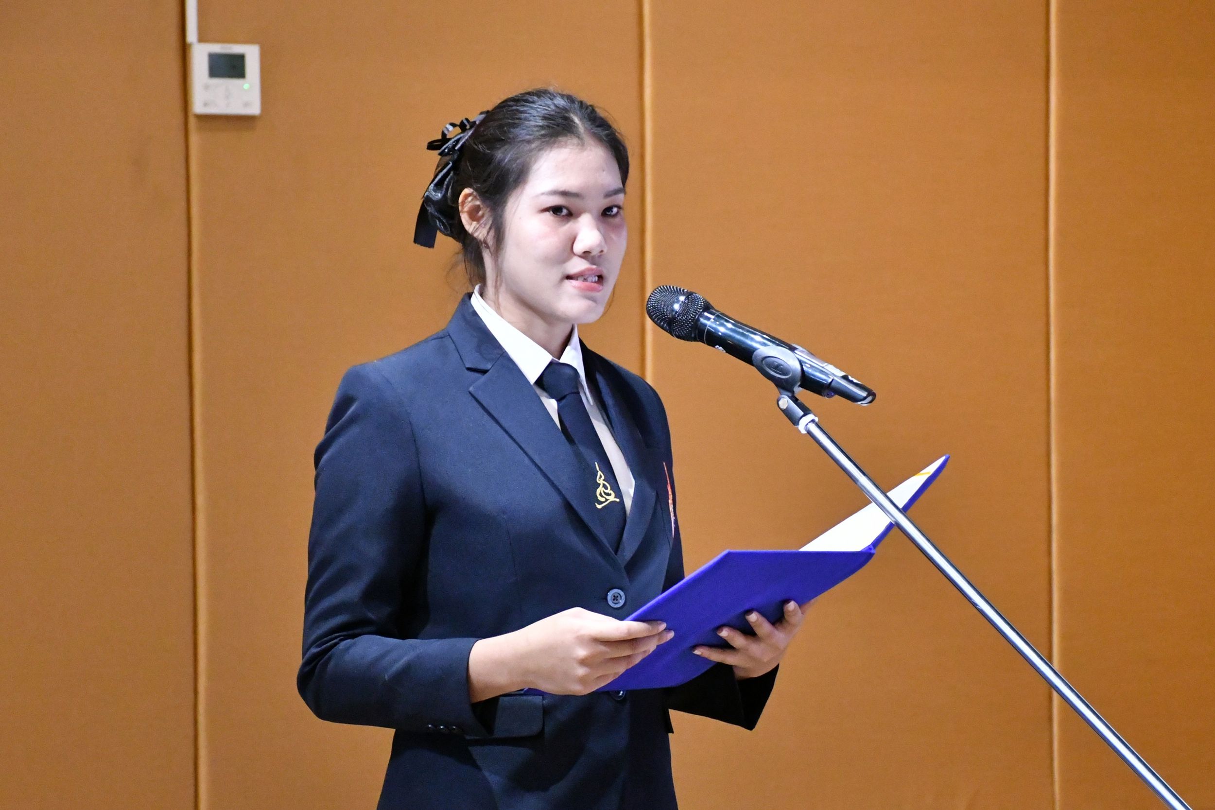 ค้นหาตัวแทนผู้อัญเชิญตรามหาวิทยาลัย และสุดย_04