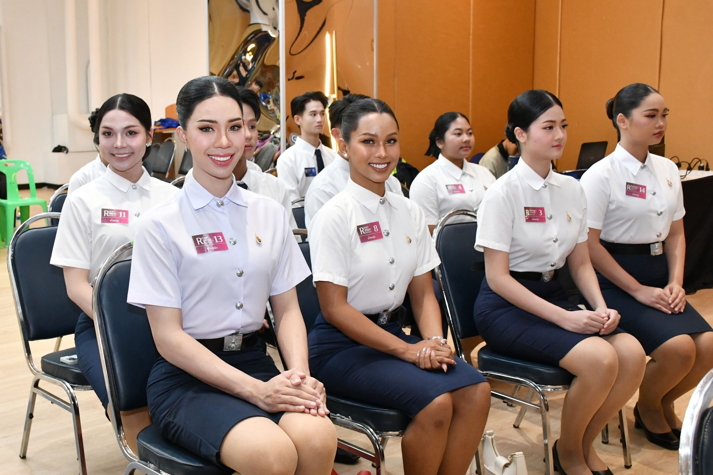 ค้นหาตัวแทนผู้อัญเชิญตรามหาวิทยาลัย และสุดย_12