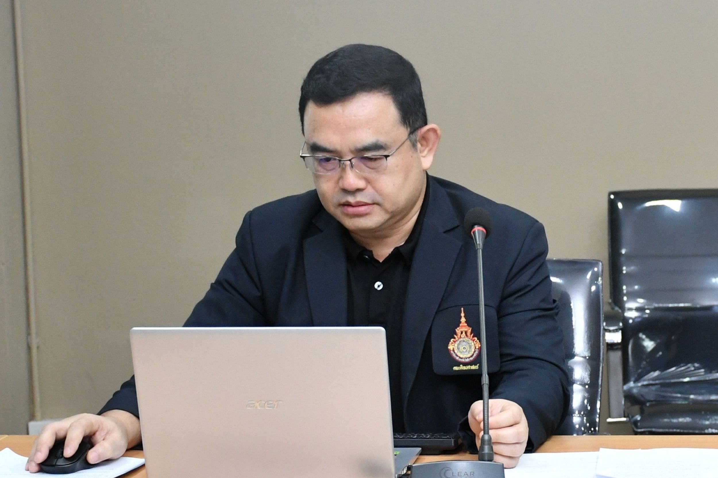 ประชุมคณะกรรมการบริหารบัณฑิตศึกษา _06