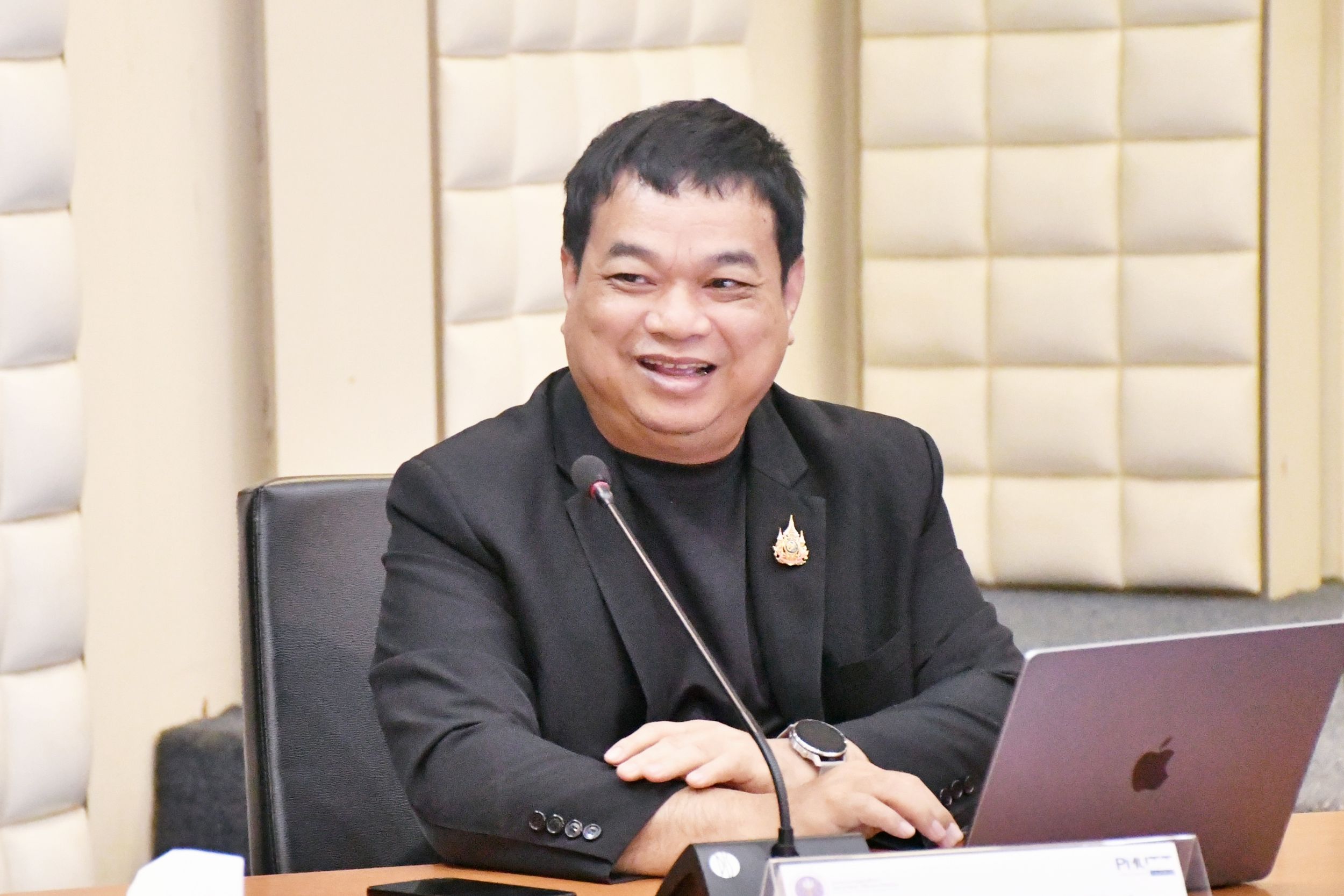 ประชุมคณะกรรมการบริหารมหาวิทยาลัย_02