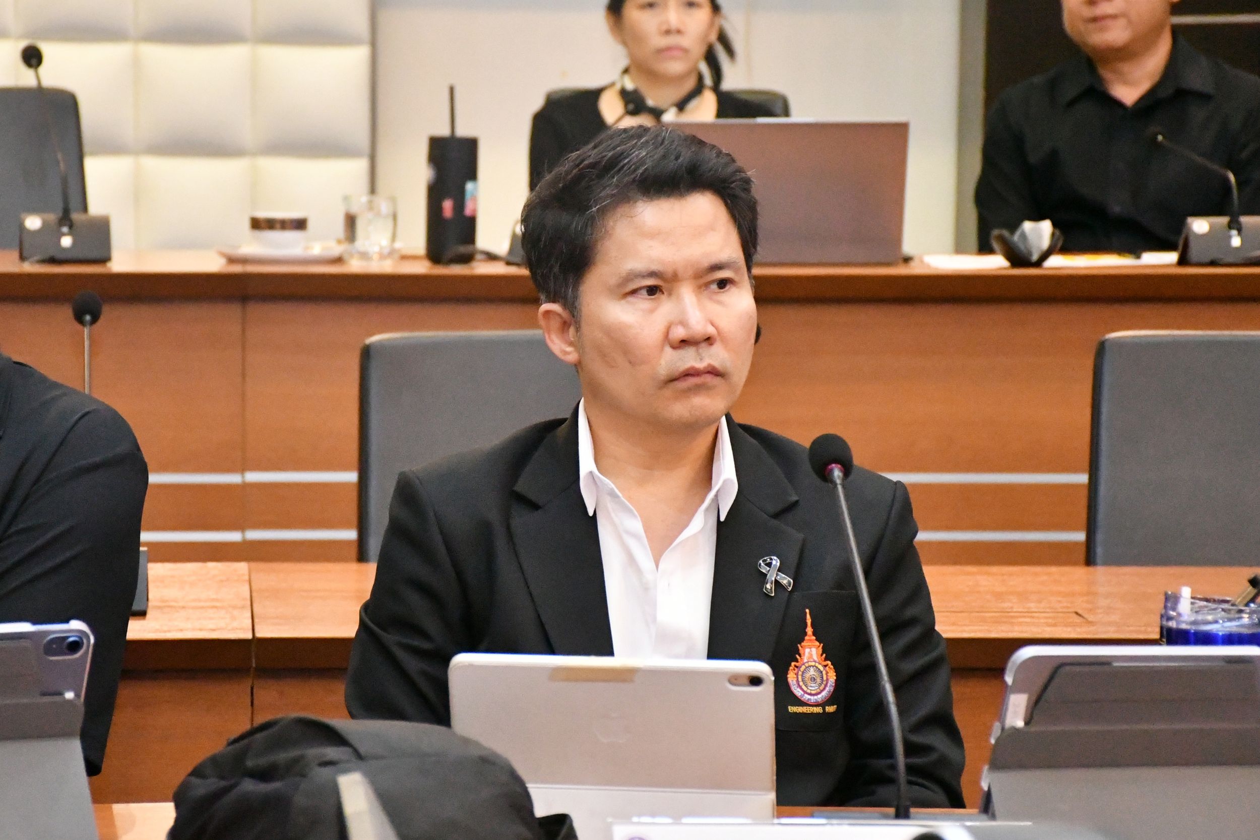 ประชุมคณะกรรมการบริหารมหาวิทยาลัย_05