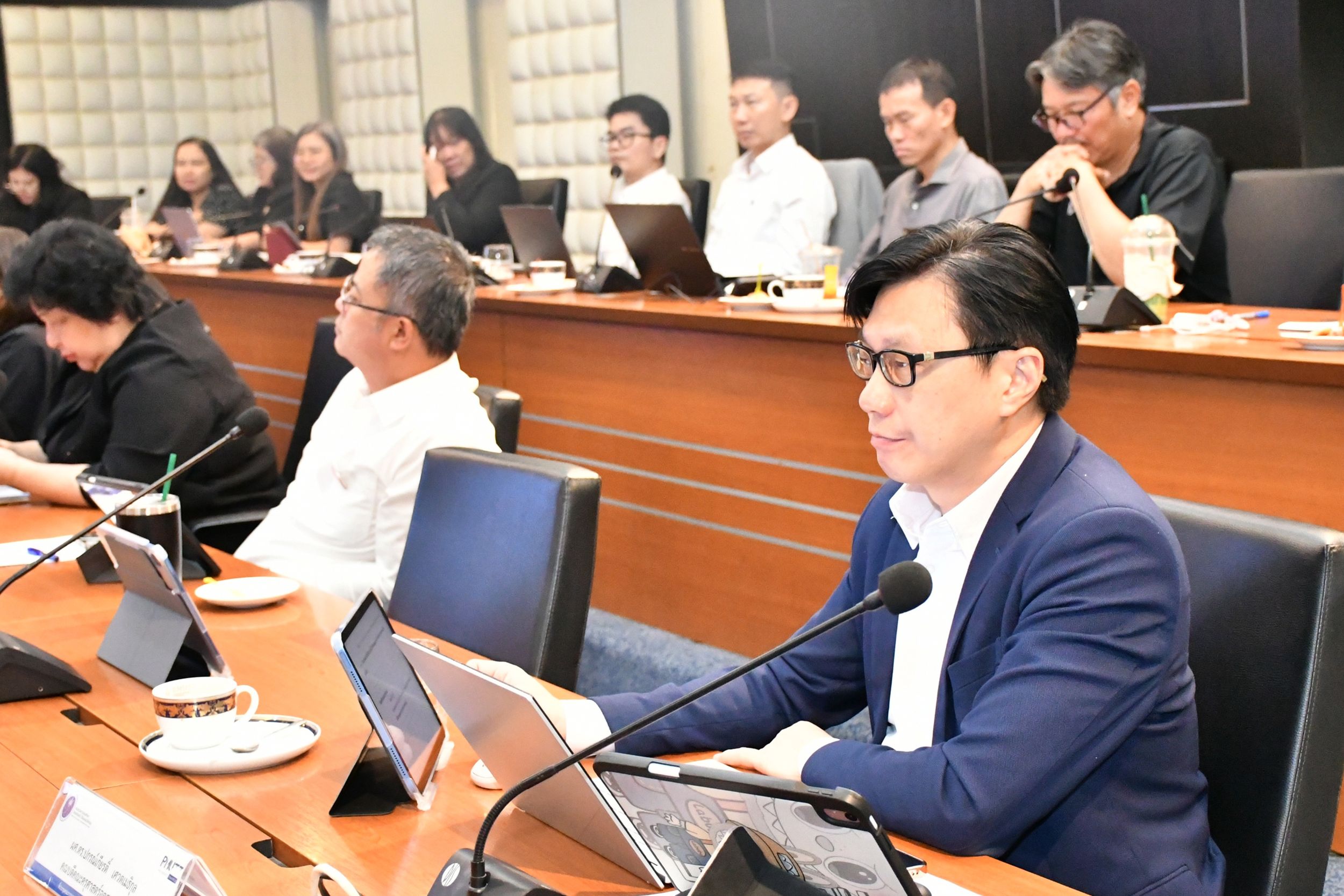 ประชุมคณะกรรมการบริหารมหาวิทยาลัย_16