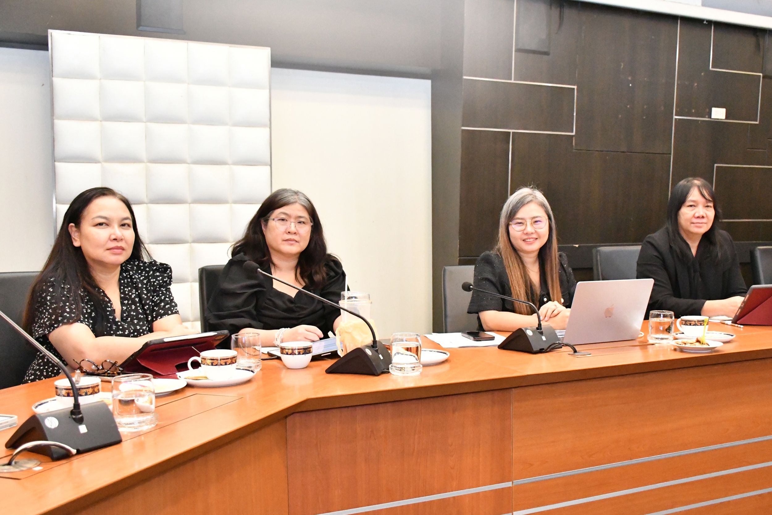 ประชุมคณะกรรมการบริหารมหาวิทยาลัย_17