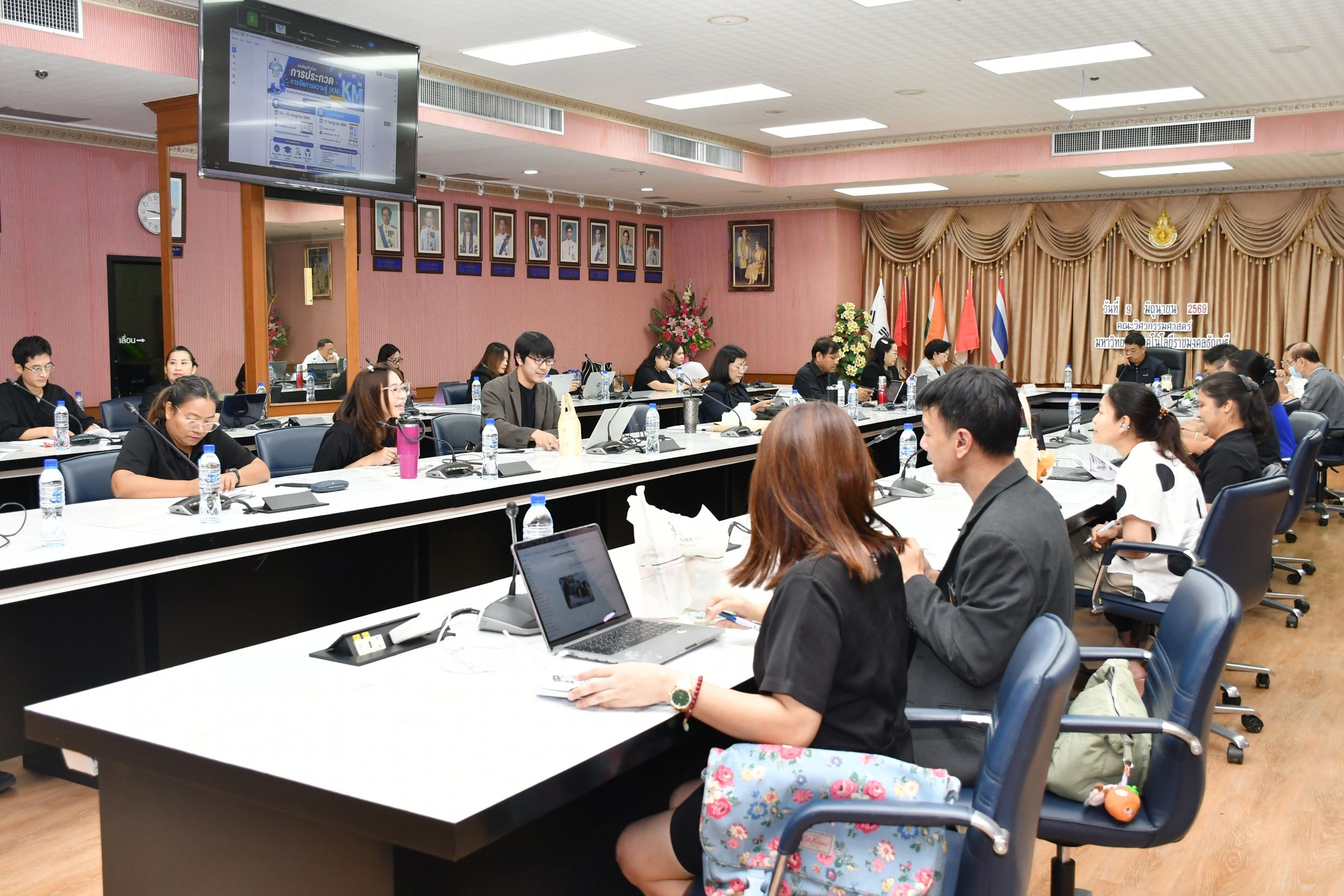 ประชุมคณะกรรมการแลกเปลี่ยนเรียนรู้_21