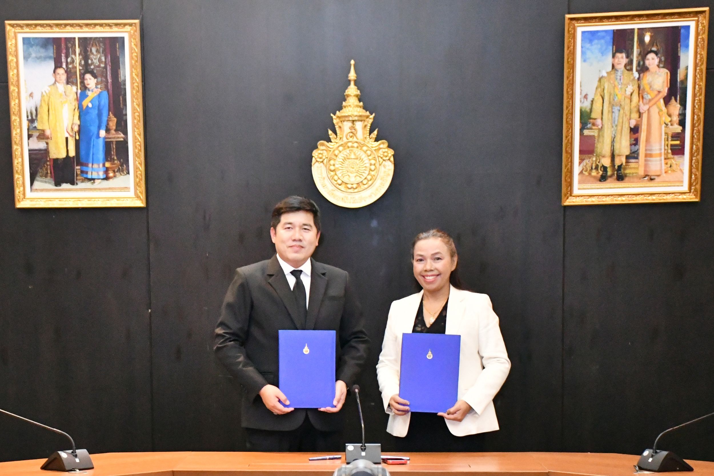MOU ระหว่าง มทร.ธัญบุรี กับ เทศบาลบางคูวัด _08