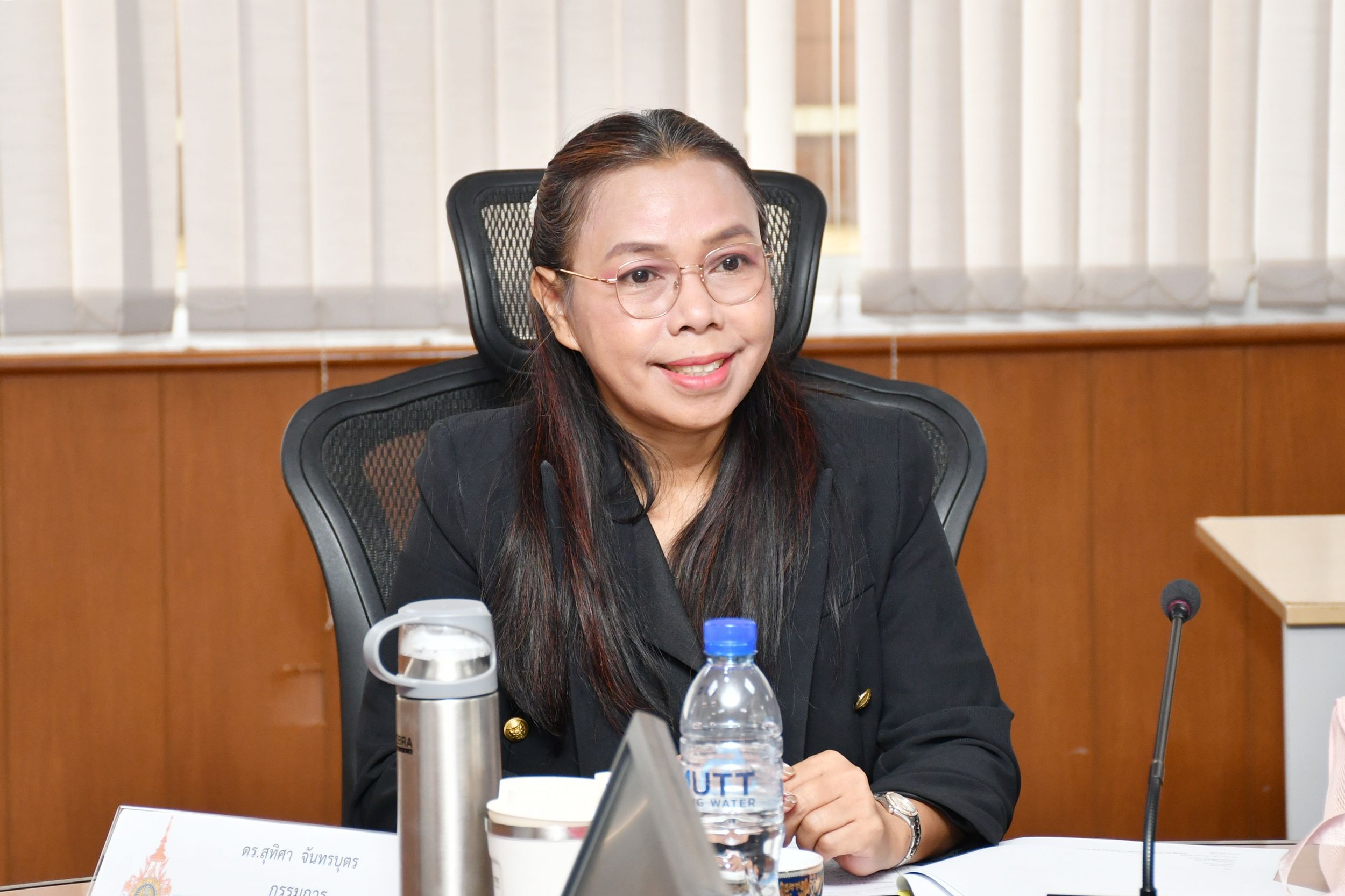คณะกรรมการประเมินผลการบริหารมหาวิทยาลัย _03