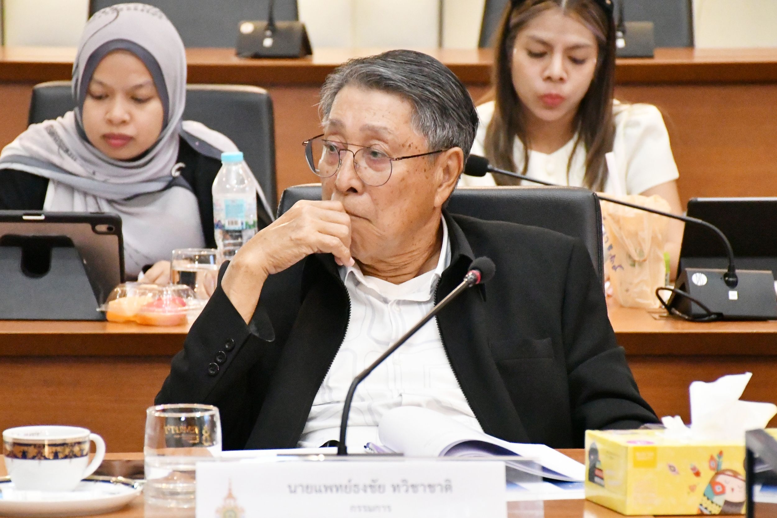 ประชุมคณะกรรมการการต่างประเทศ_04