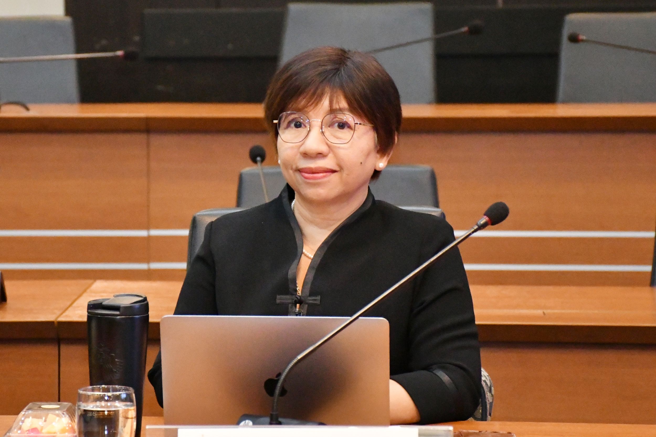 ประชุมคณะกรรมการการต่างประเทศ_05