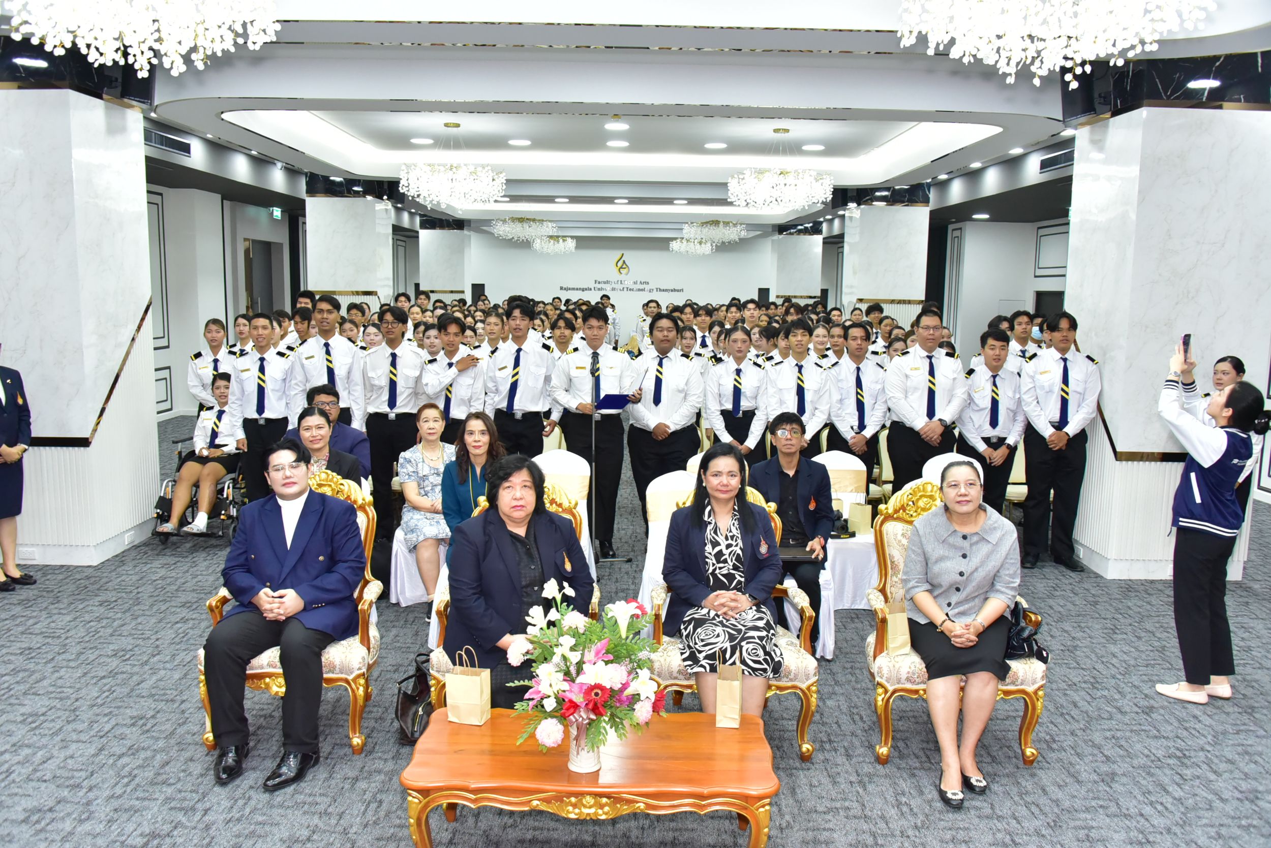 20260828 ประดับปีกชั้นปี_233