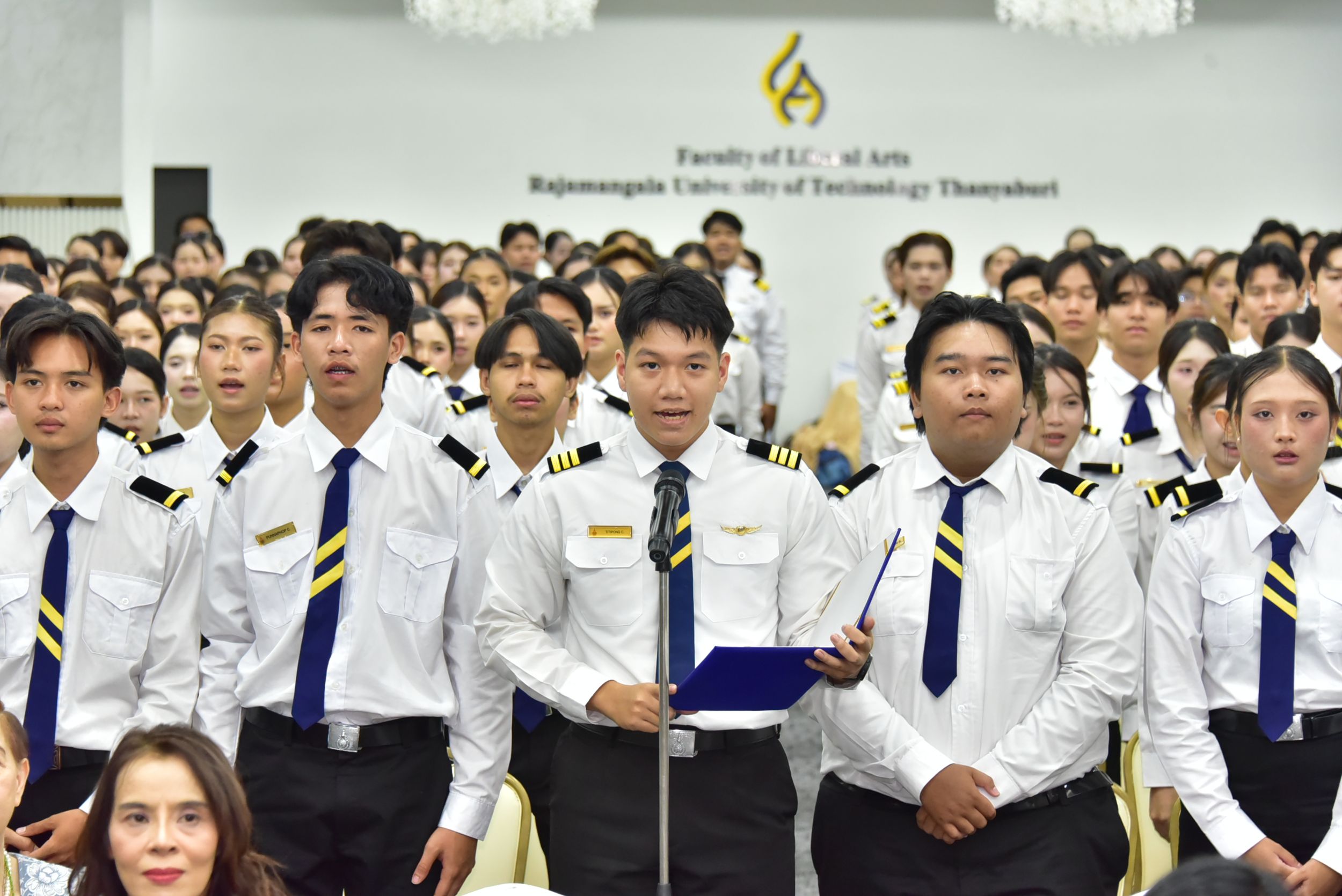 20260828 ประดับปีกชั้นปี_236